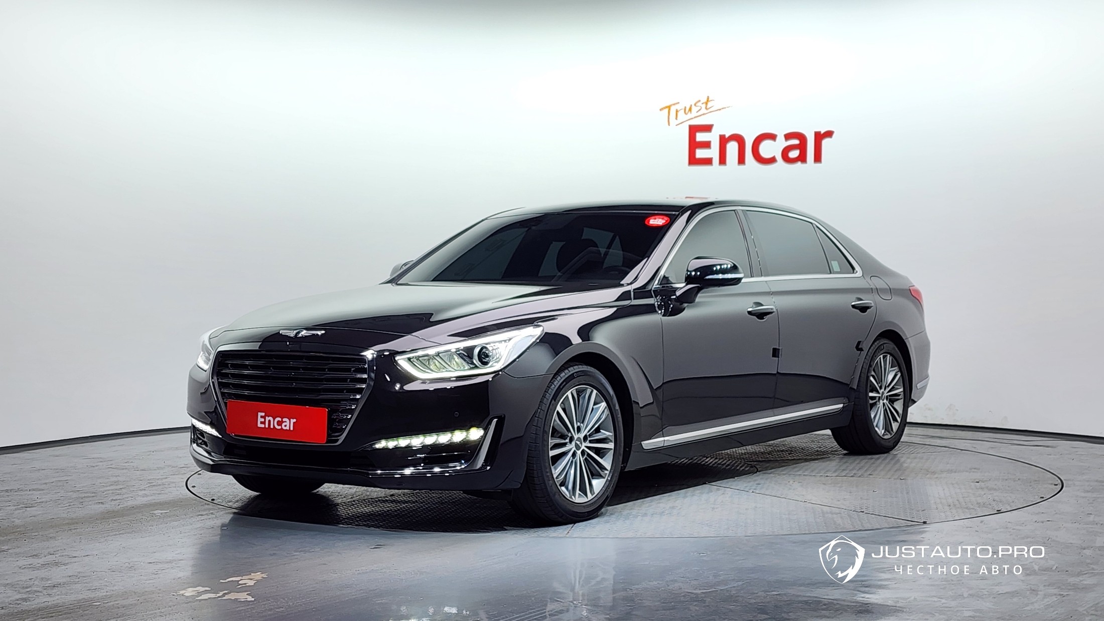 Автомобиль Genesis EQ900