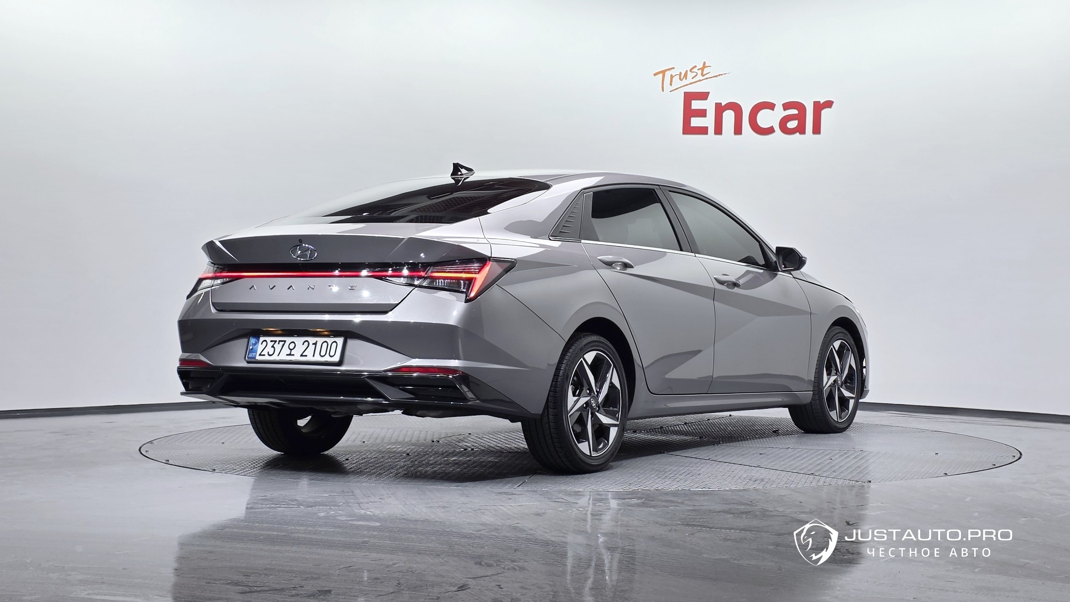 Автомобиль Hyundai AVANTE