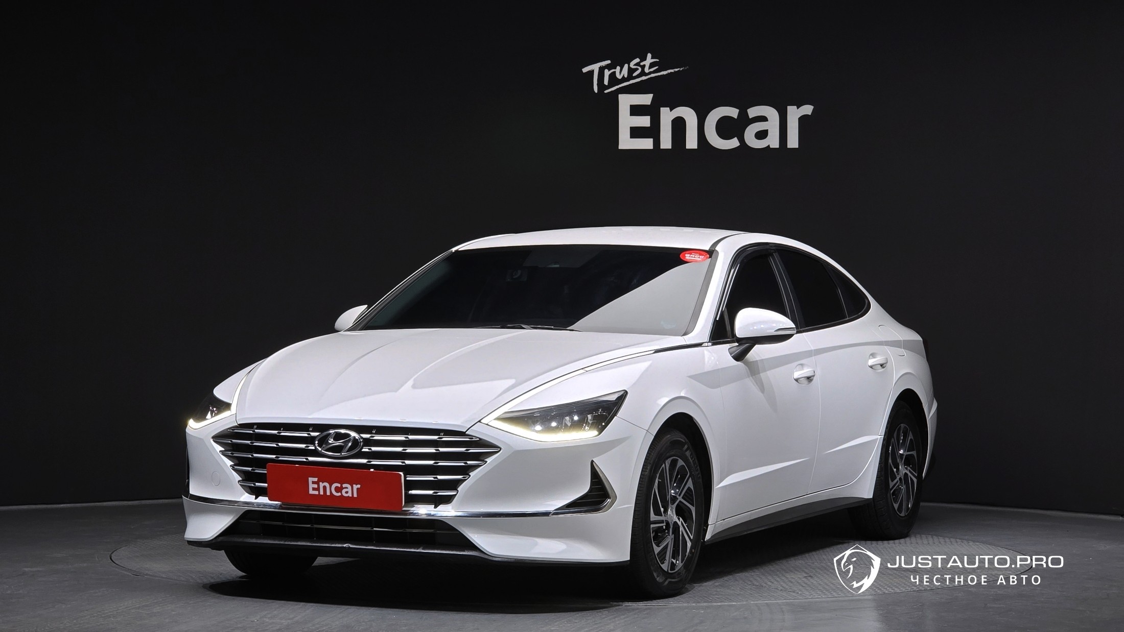 Автомобиль Hyundai Sonata