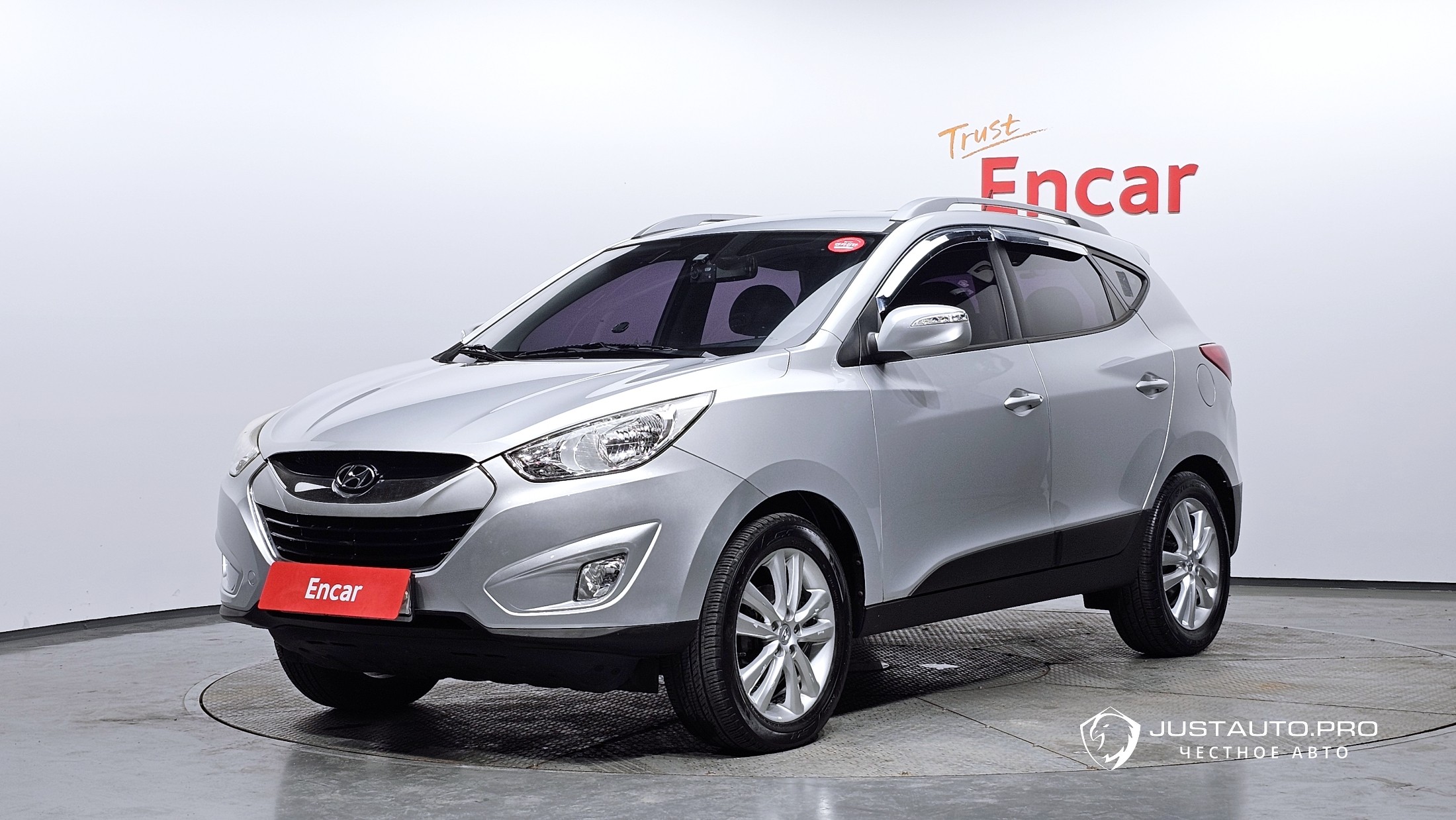 Автомобиль Hyundai Tucson