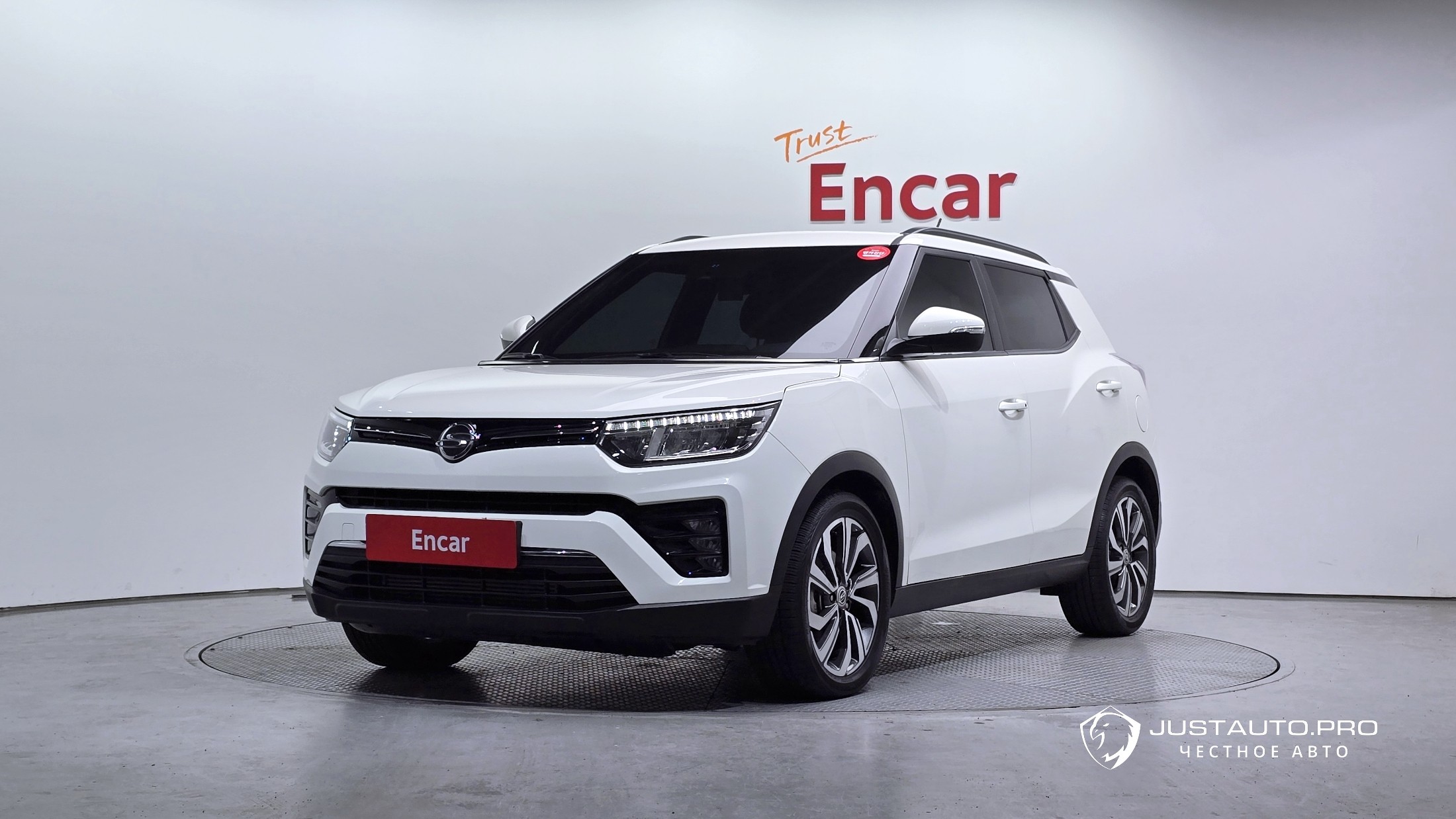 Автомобиль KG_Mobility_Ssangyong TIBOLI
