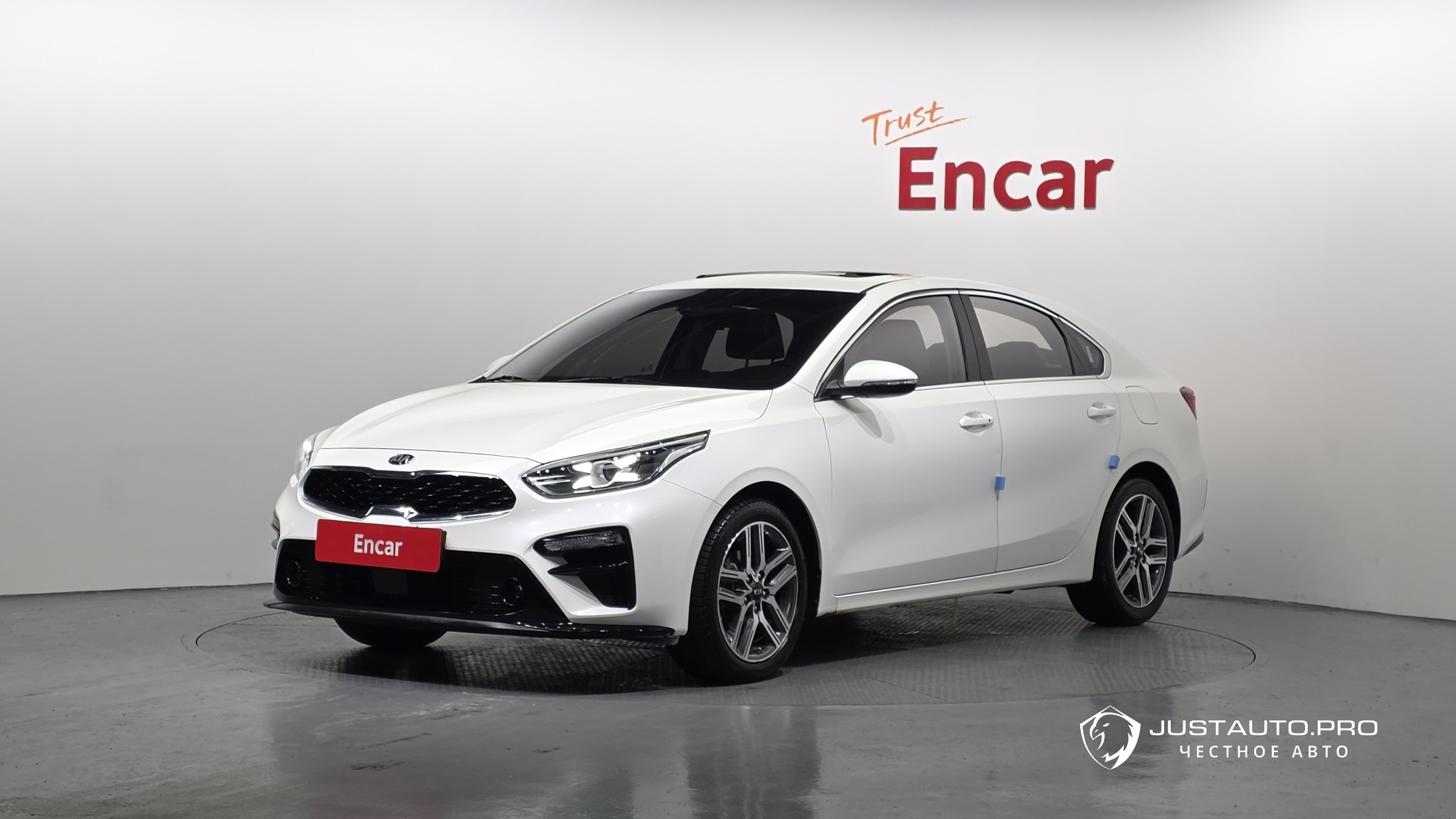 Автомобиль Kia K3