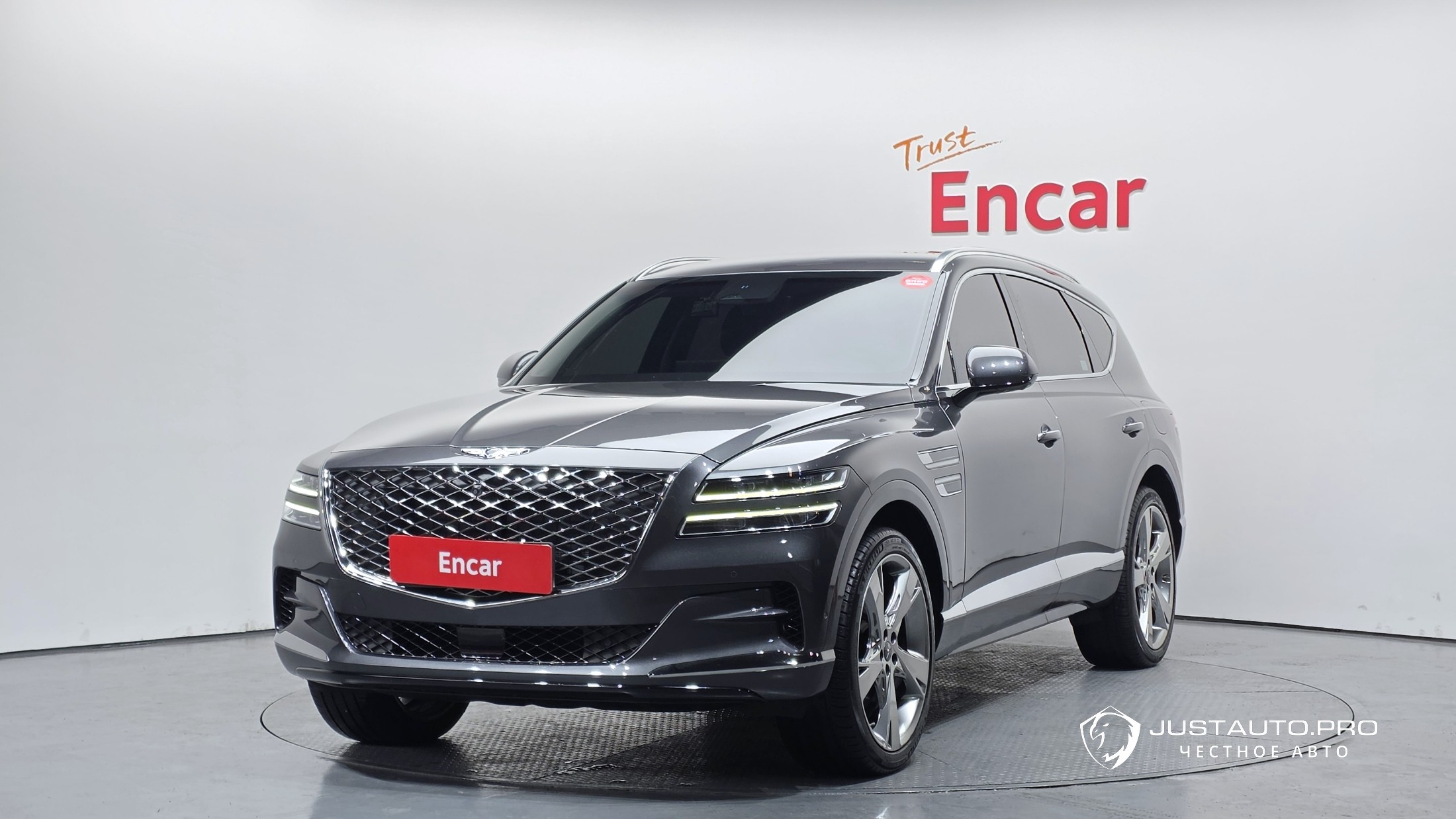 Автомобиль Genesis GV80