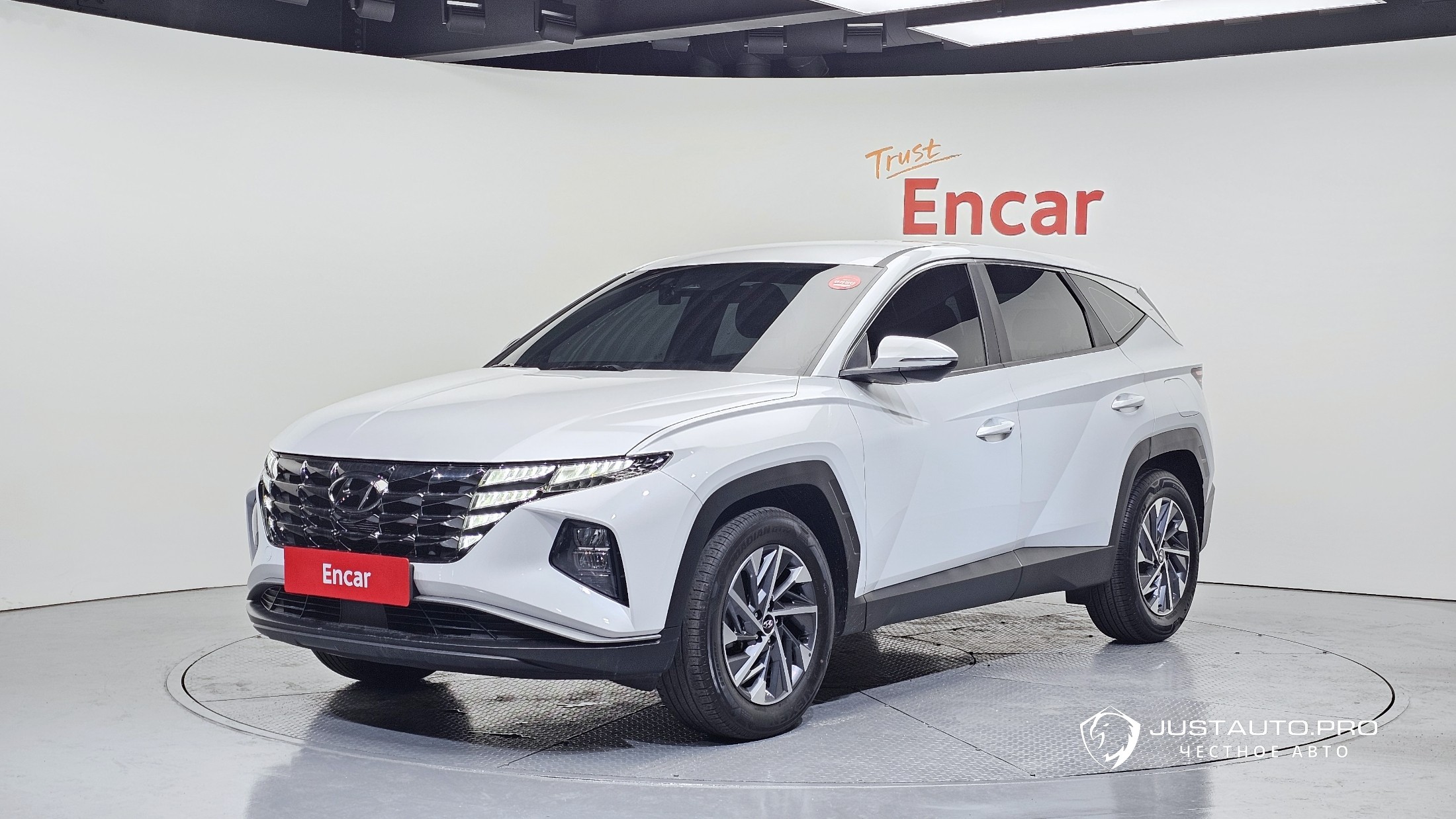 Автомобиль Hyundai Tucson