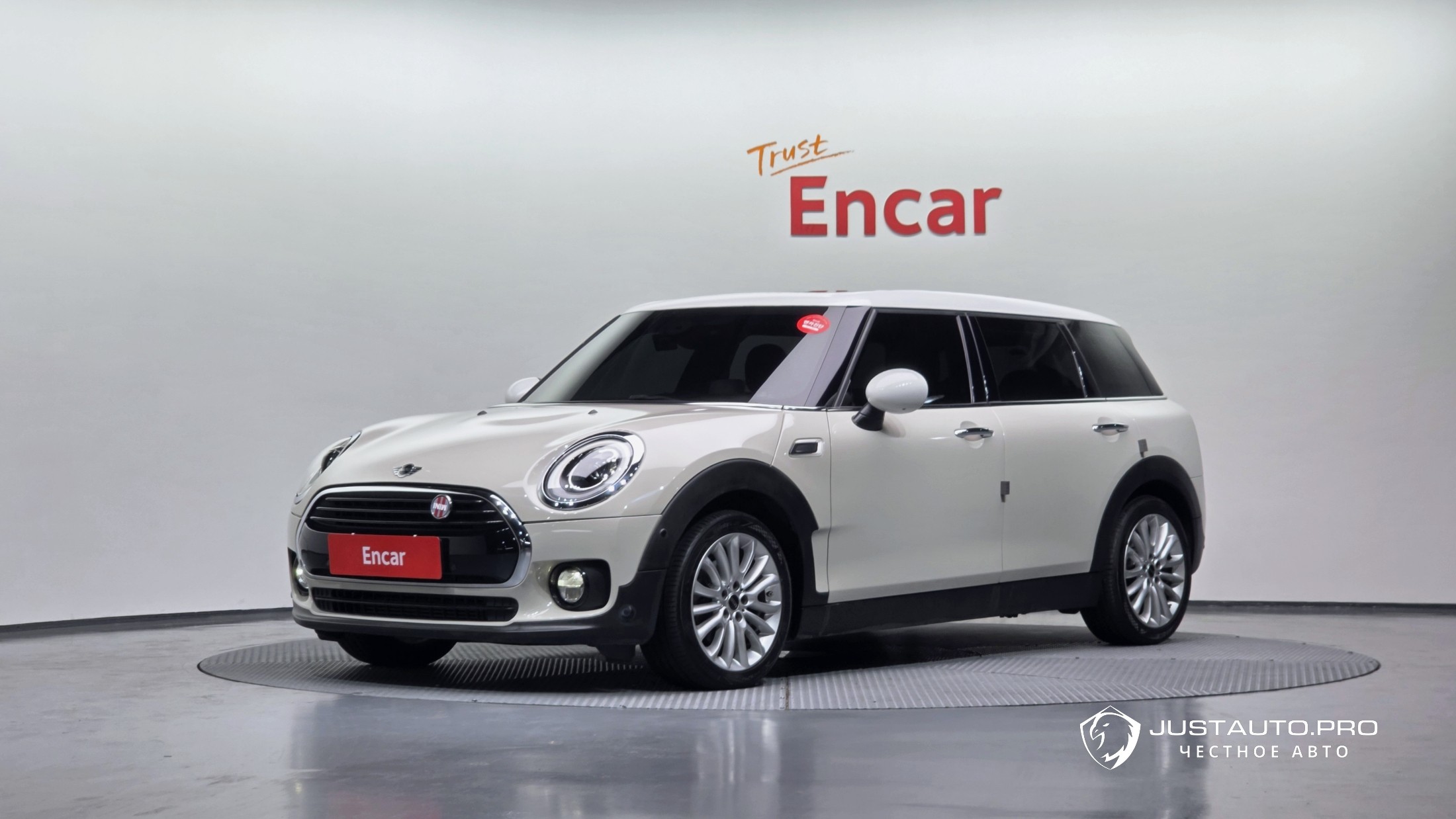 Автомобиль Mini Clubman