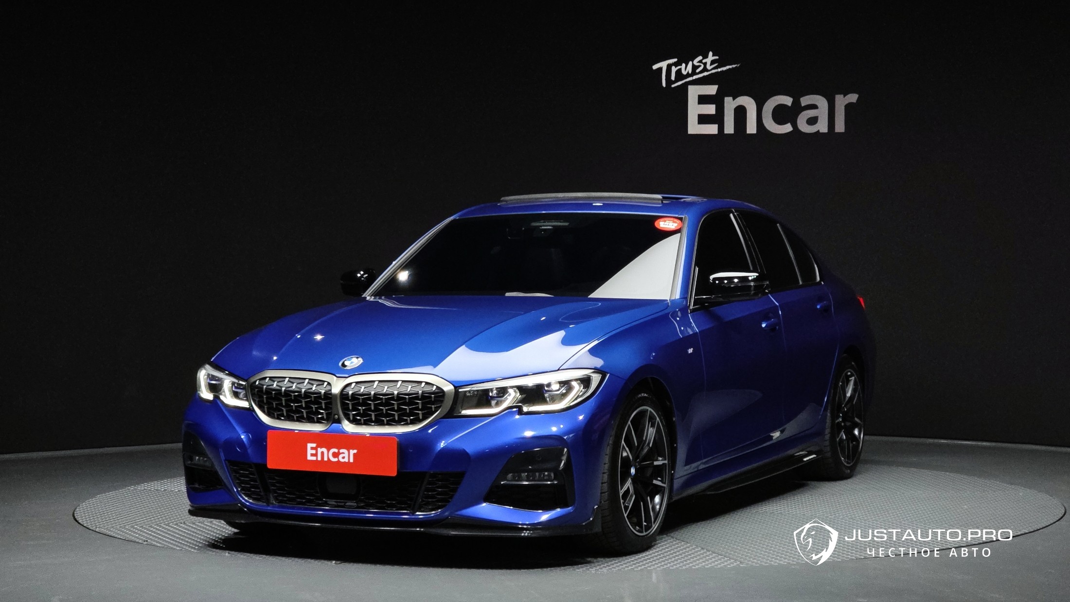 Автомобиль BMW 3-Series