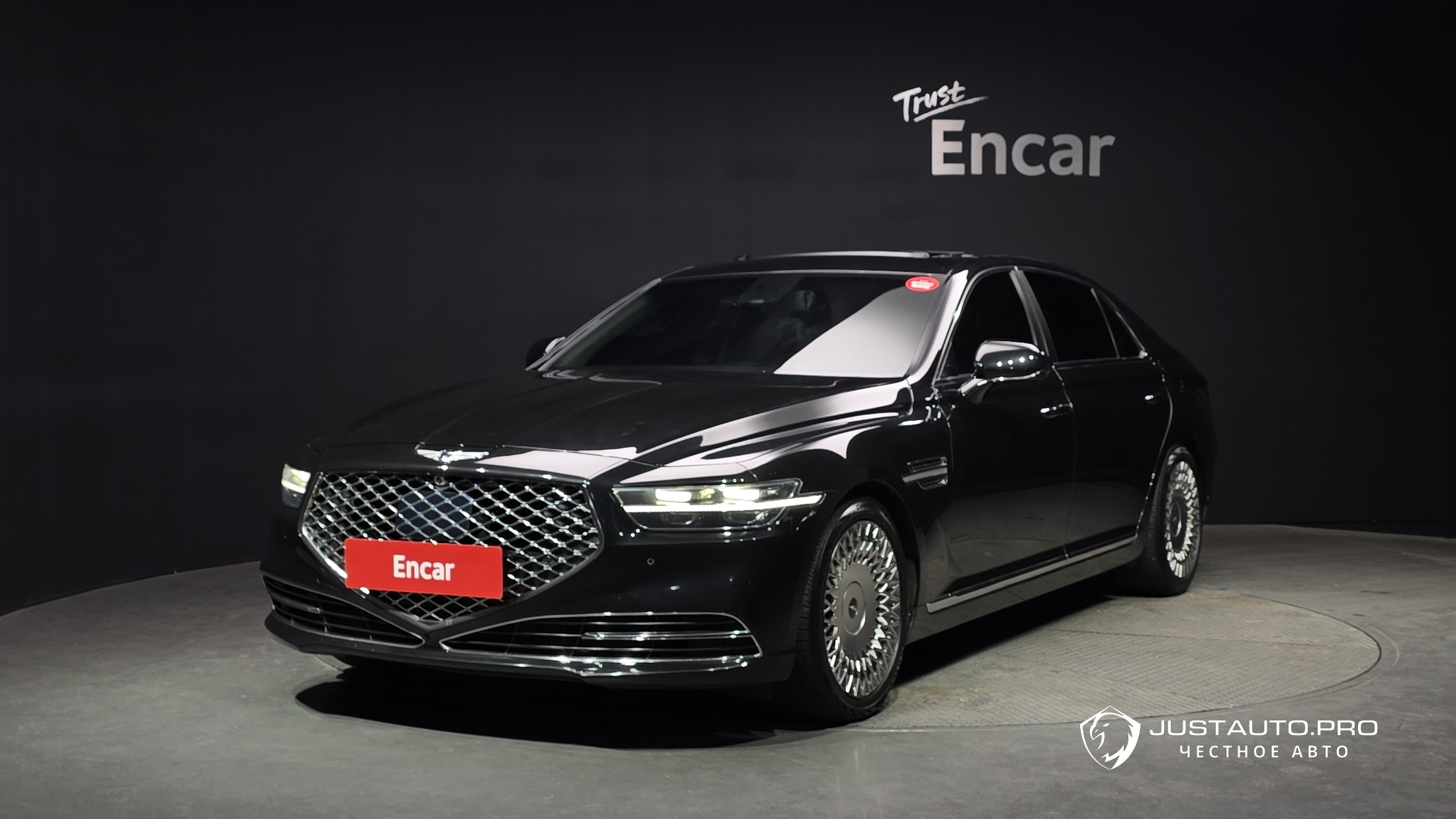 Автомобиль Genesis G90