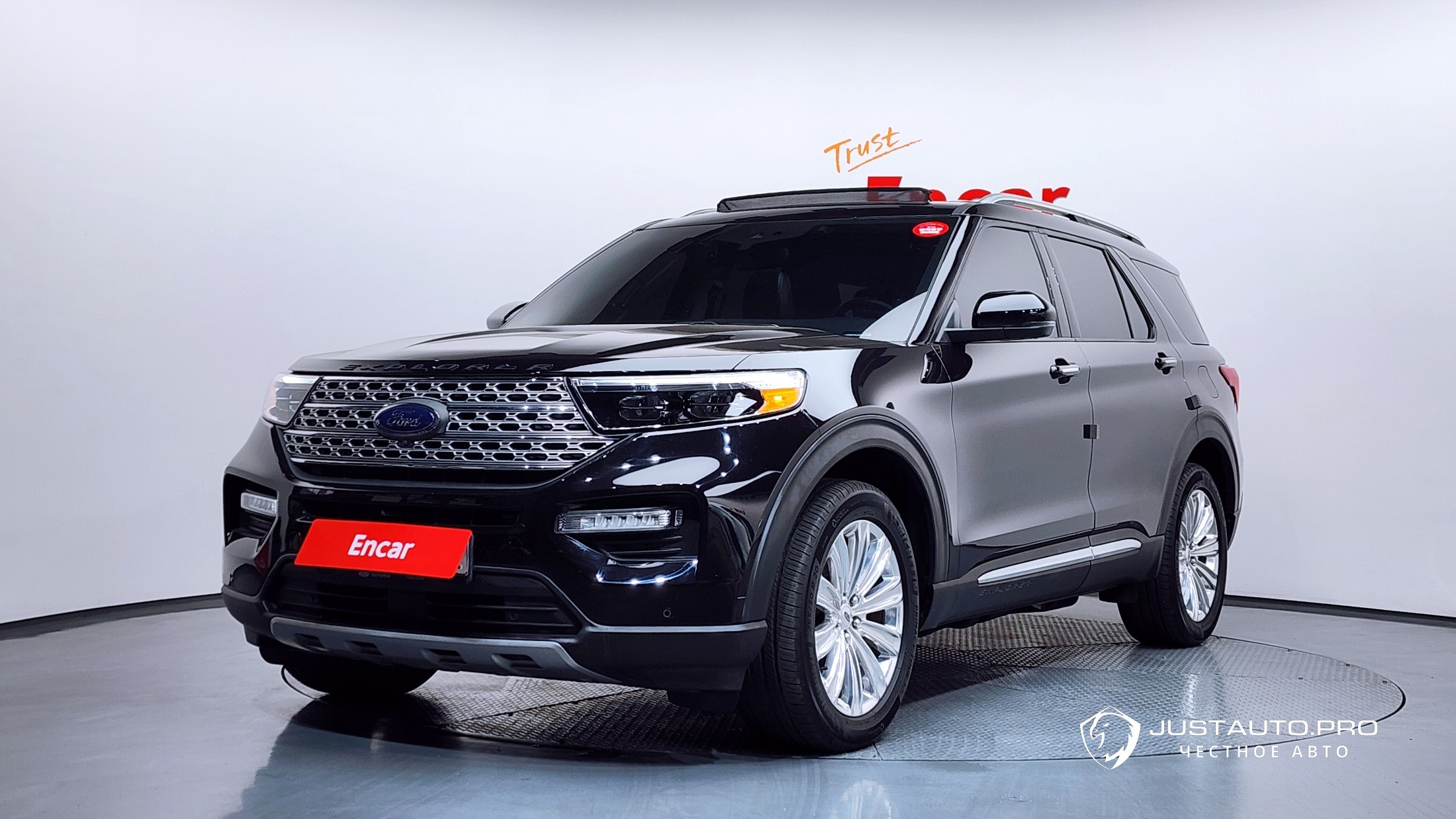 Автомобиль Ford Explorer