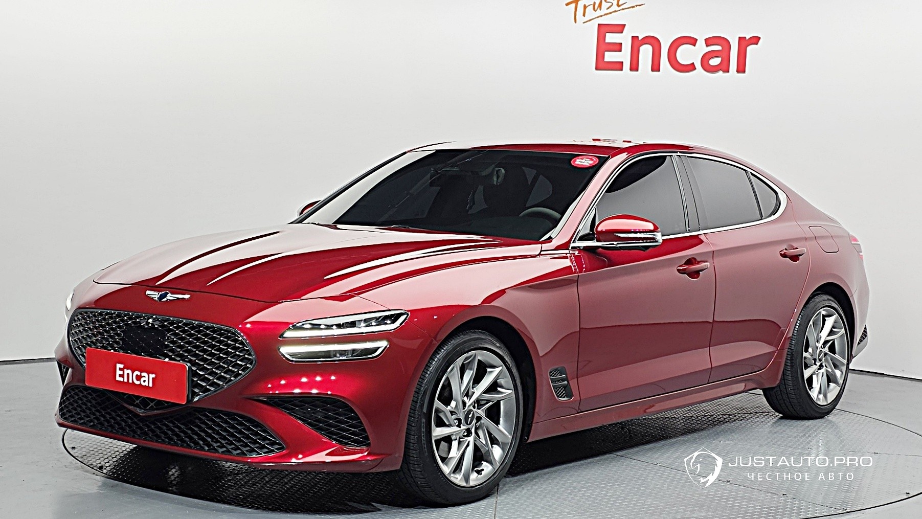 Автомобиль Genesis G70
