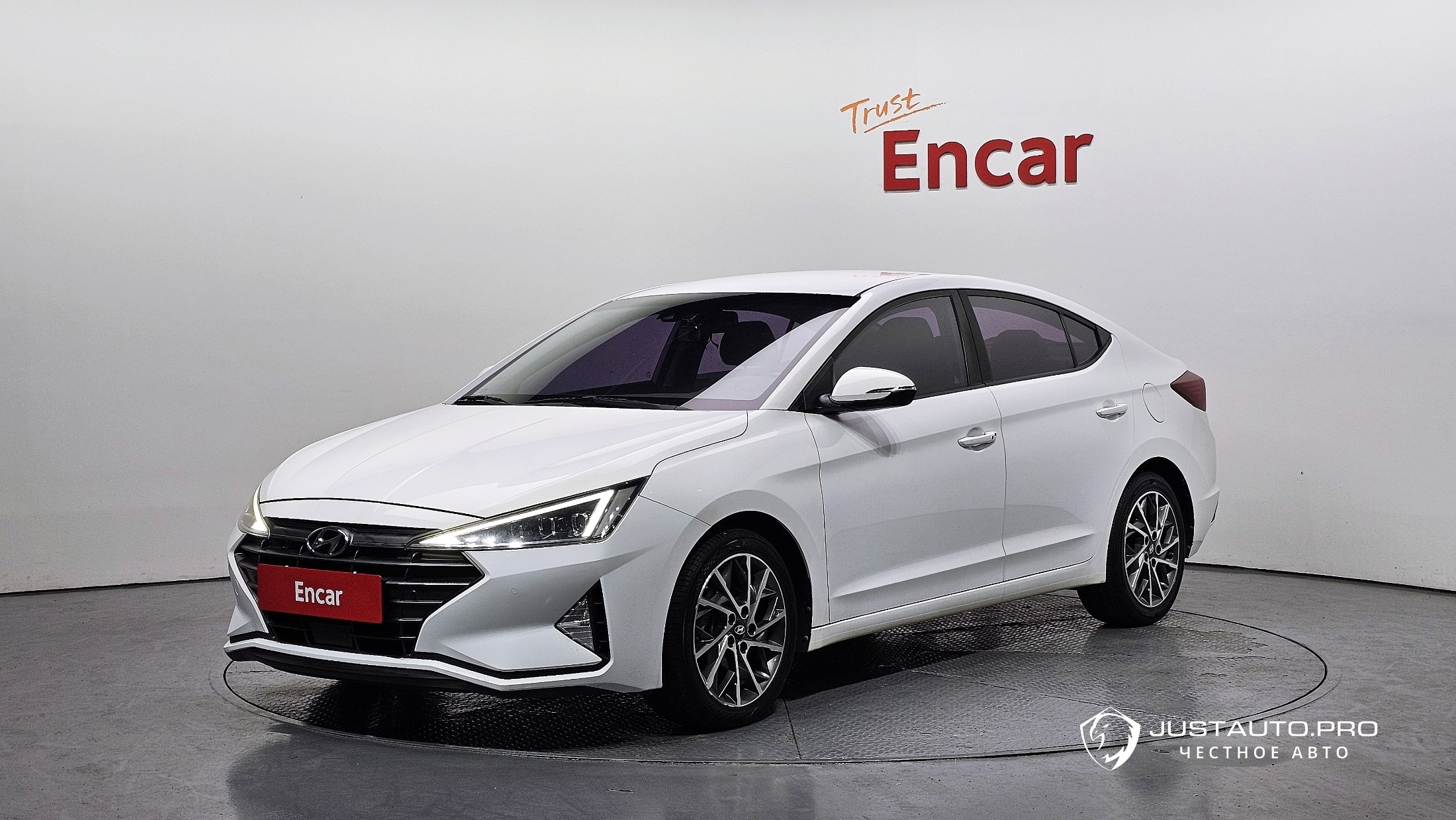 Автомобиль Hyundai AVANTE