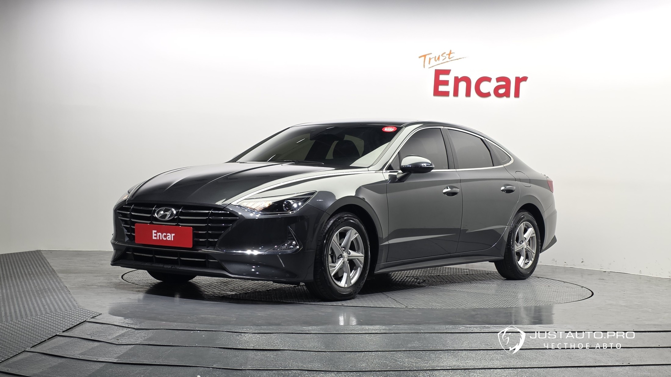 Автомобиль Hyundai Sonata