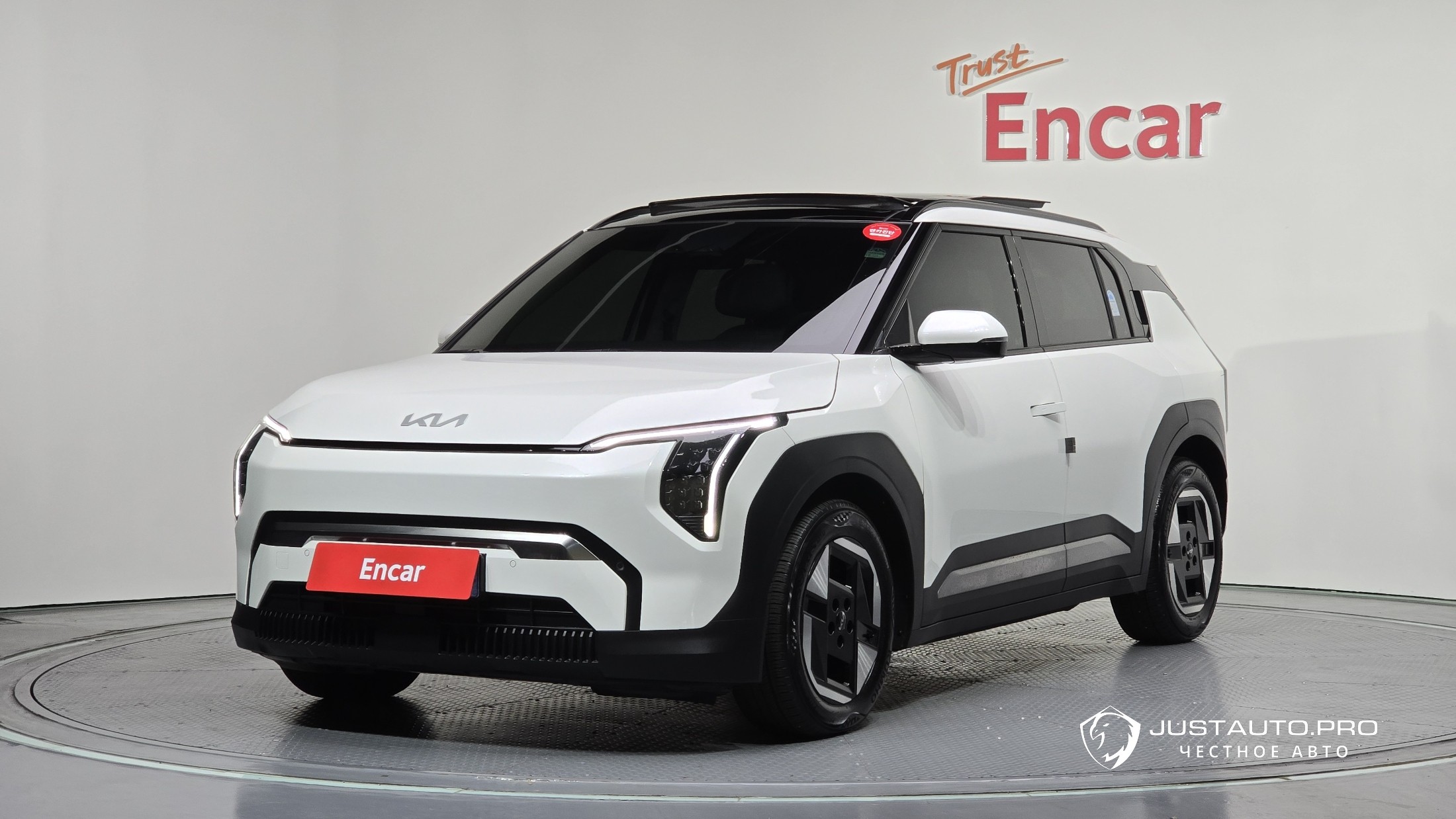 Автомобиль Kia EV3
