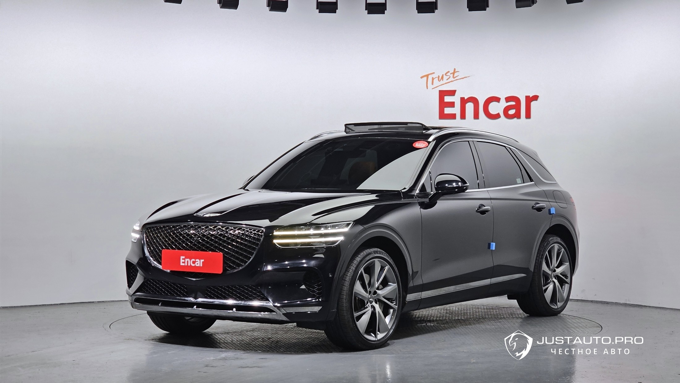 Автомобиль Genesis GV70