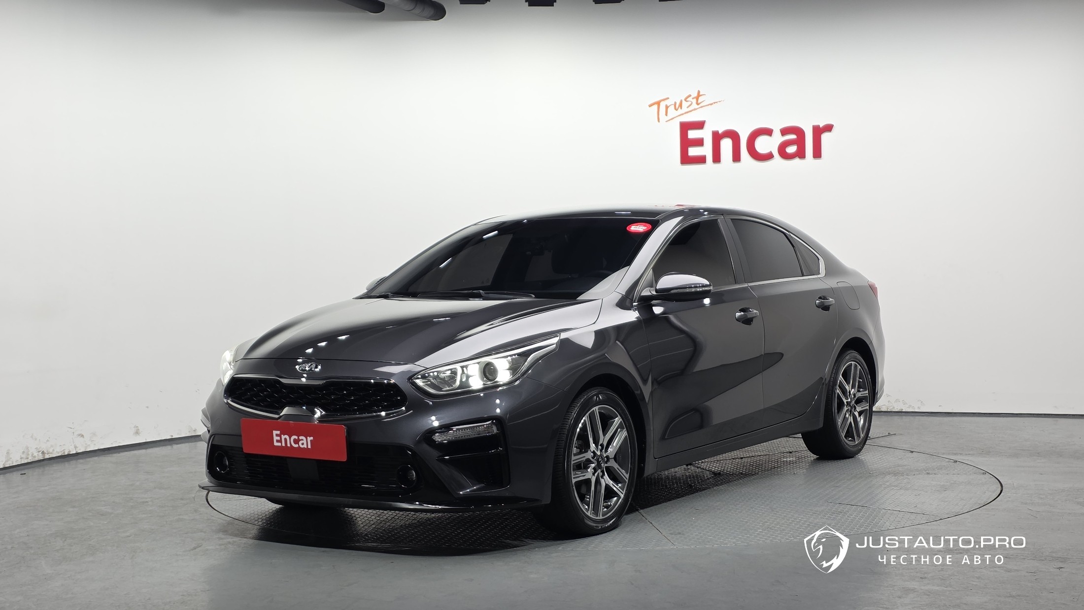 Автомобиль Kia K3