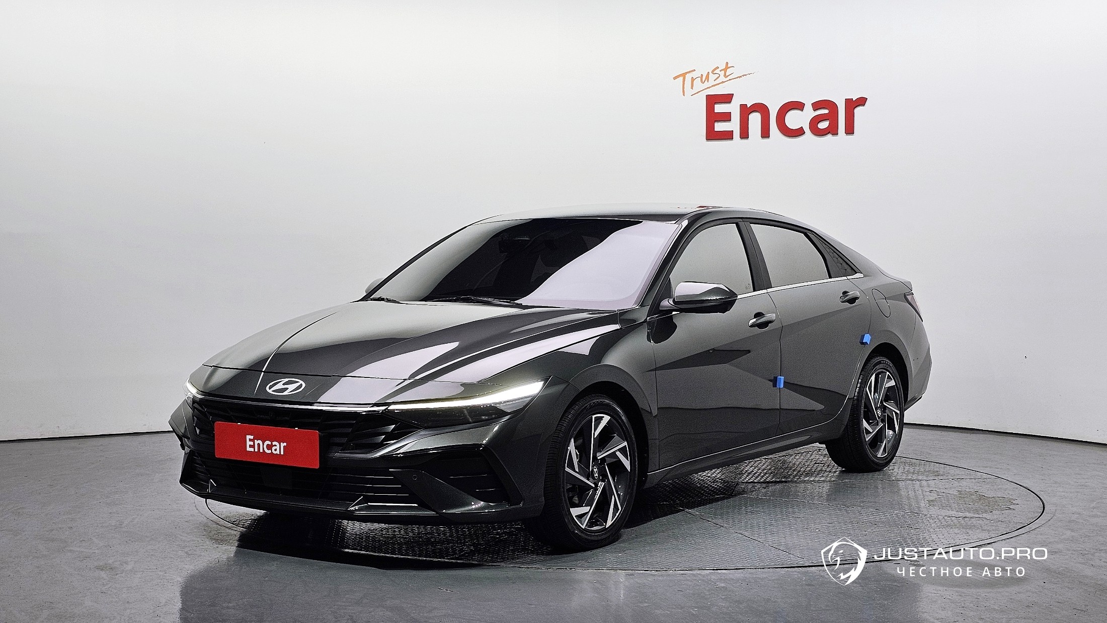 Автомобиль Hyundai AVANTE