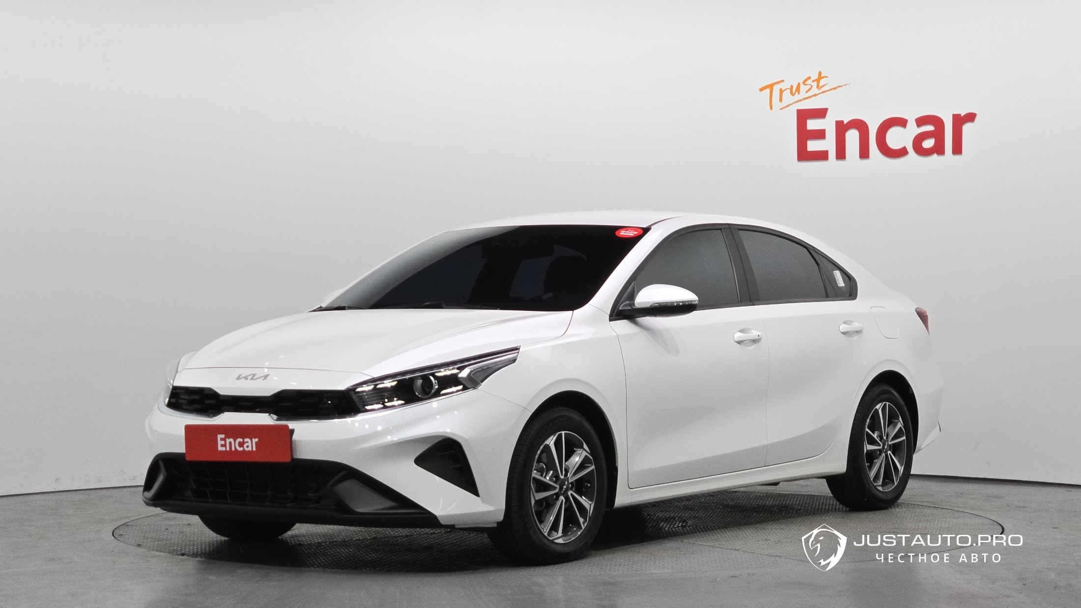 Автомобиль Kia K3