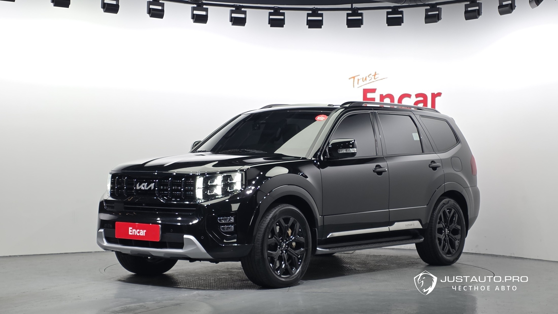Автомобиль Kia Mohave