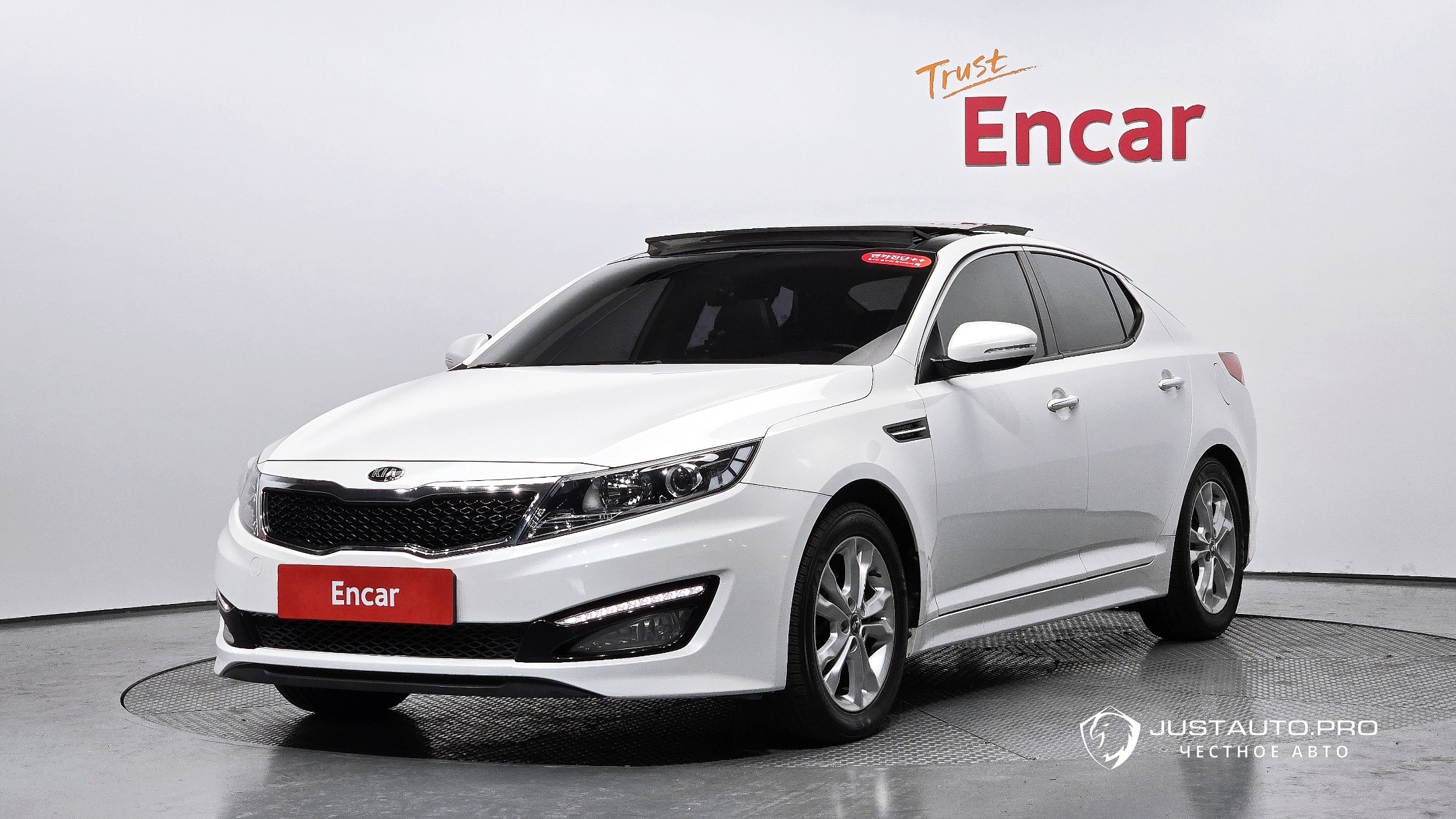 Автомобиль Kia K5
