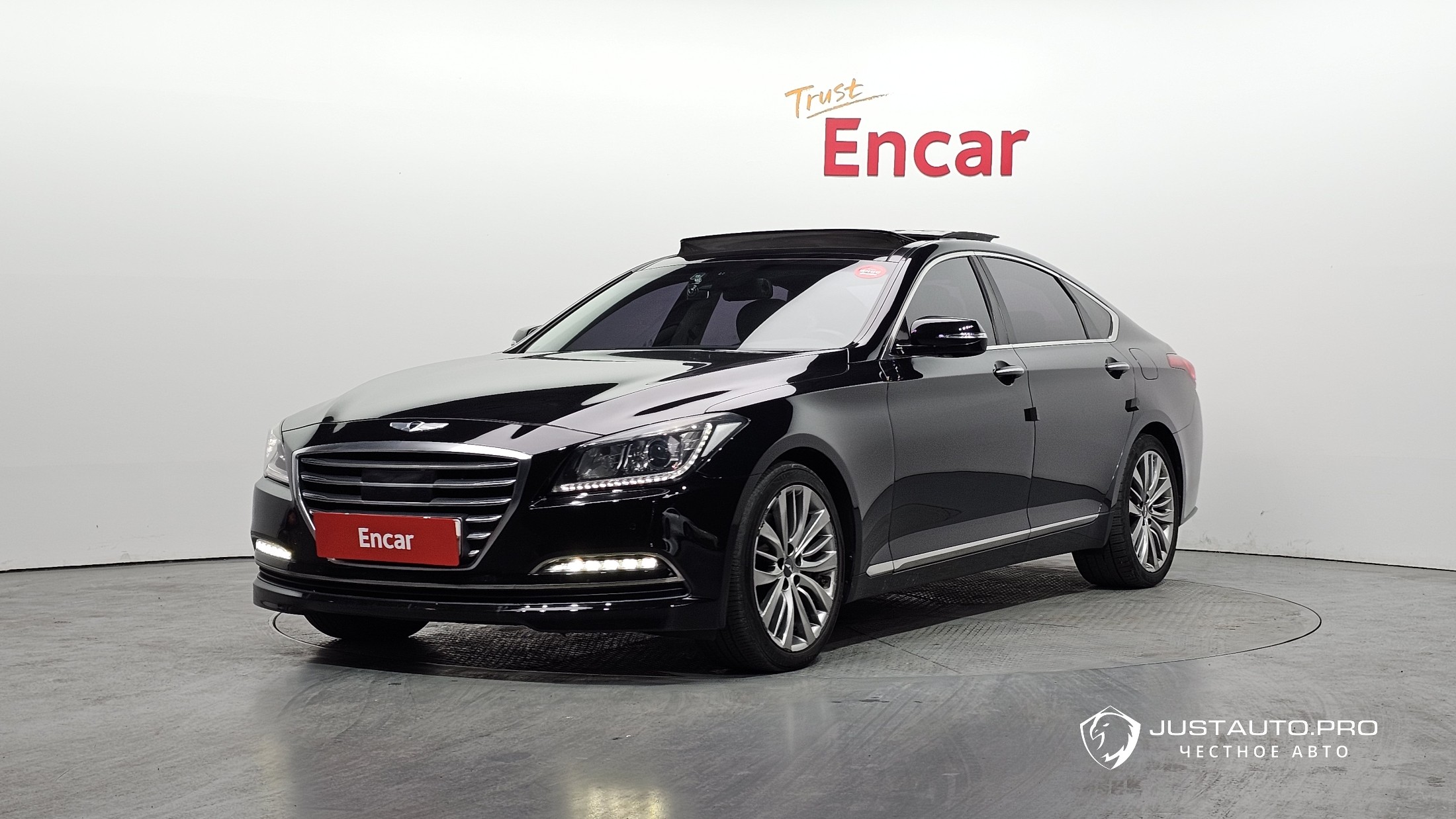 Автомобиль Hyundai Genesis