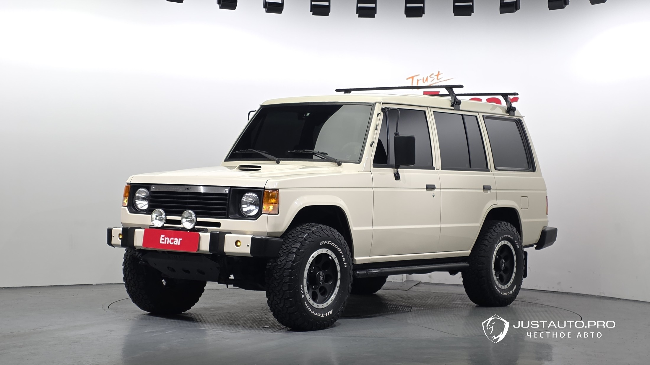 Автомобиль Hyundai Galloper
