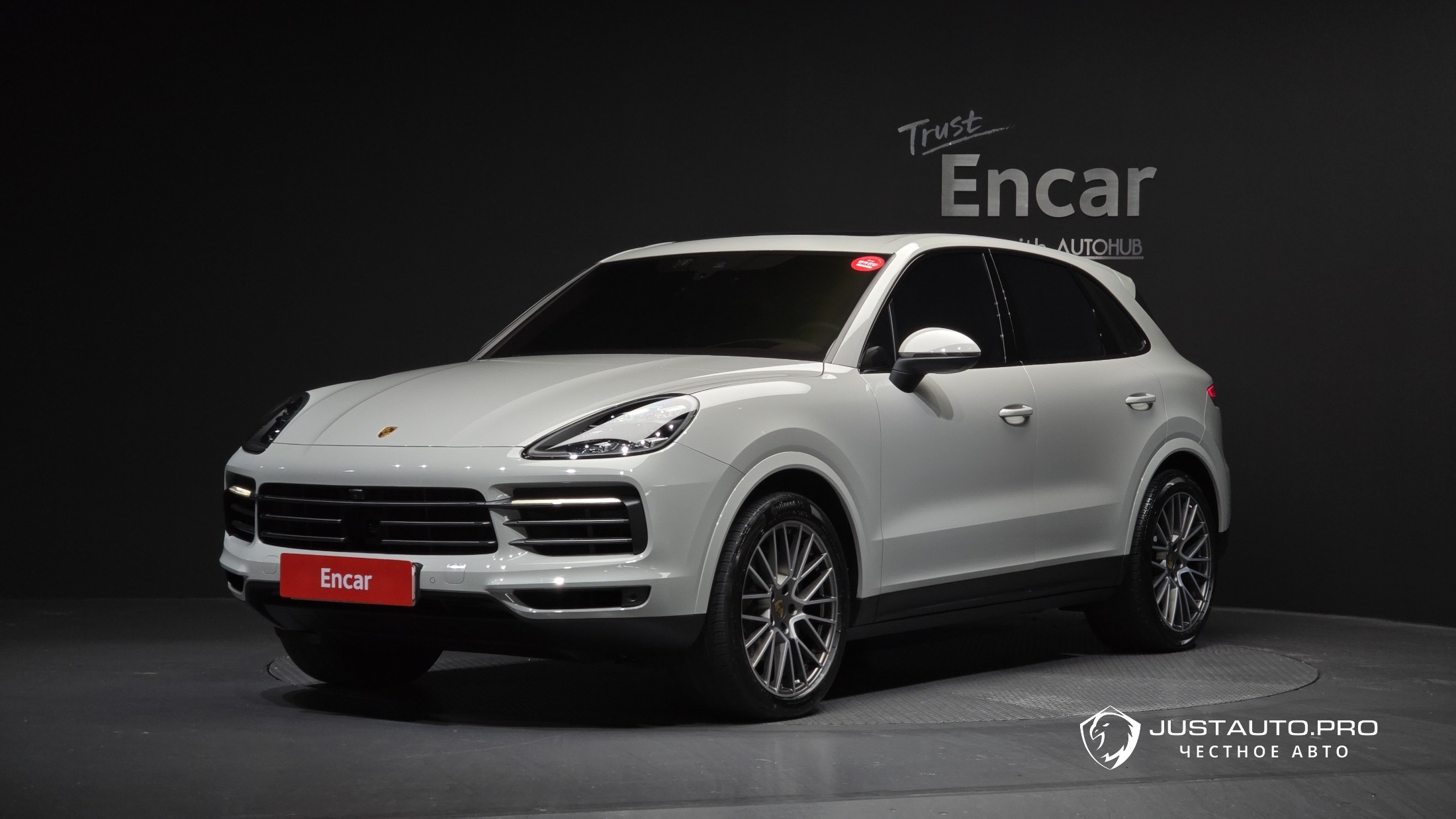 Автомобиль Porsche Cayenne