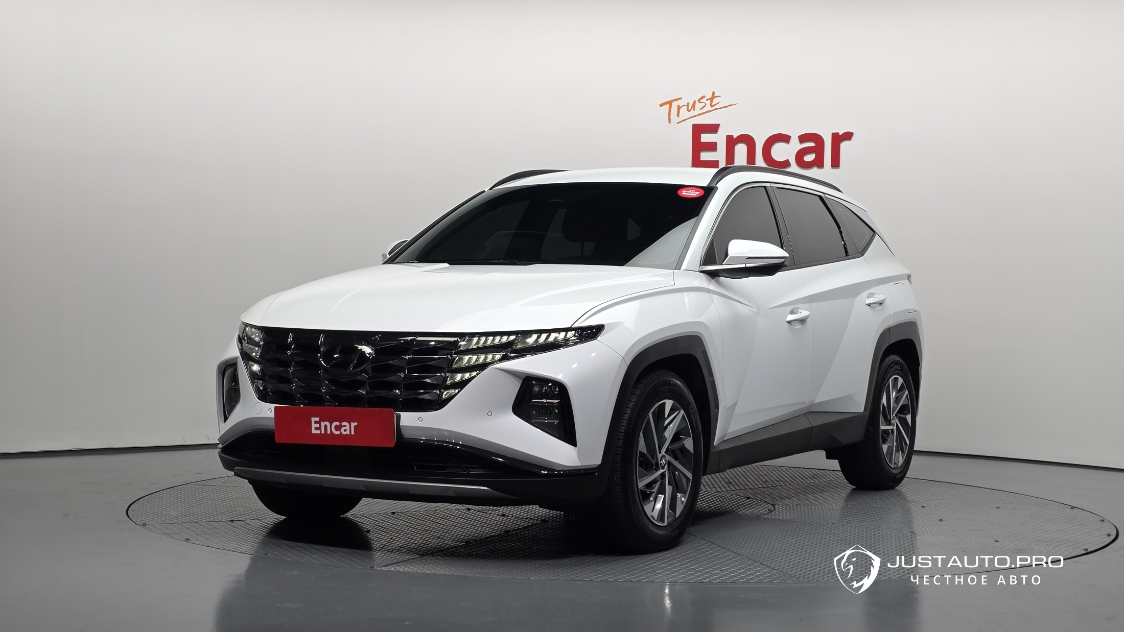 Автомобиль Hyundai Tucson