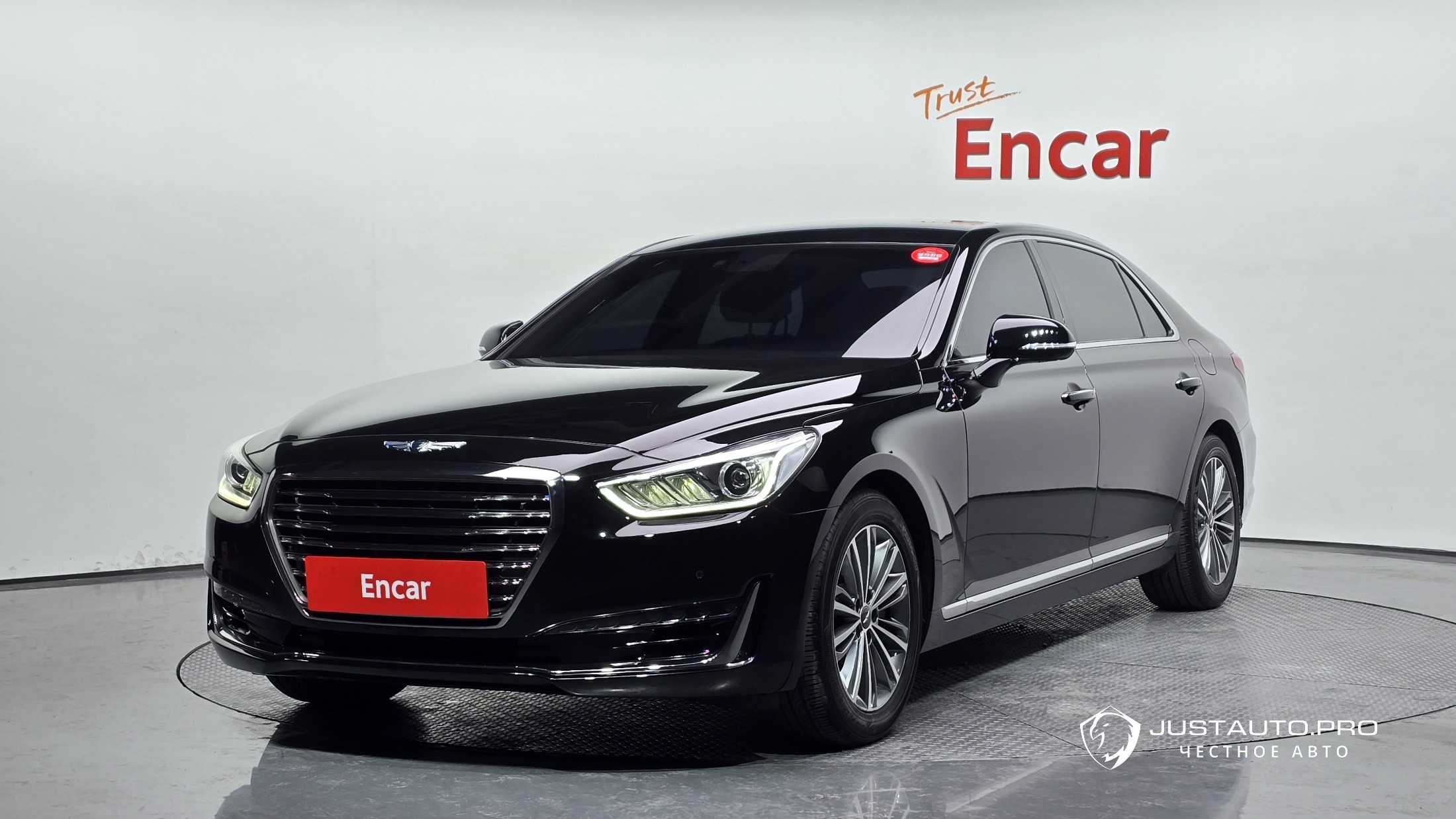 Автомобиль Genesis EQ900