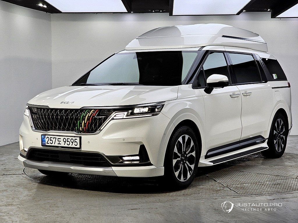 Автомобиль Kia Canival