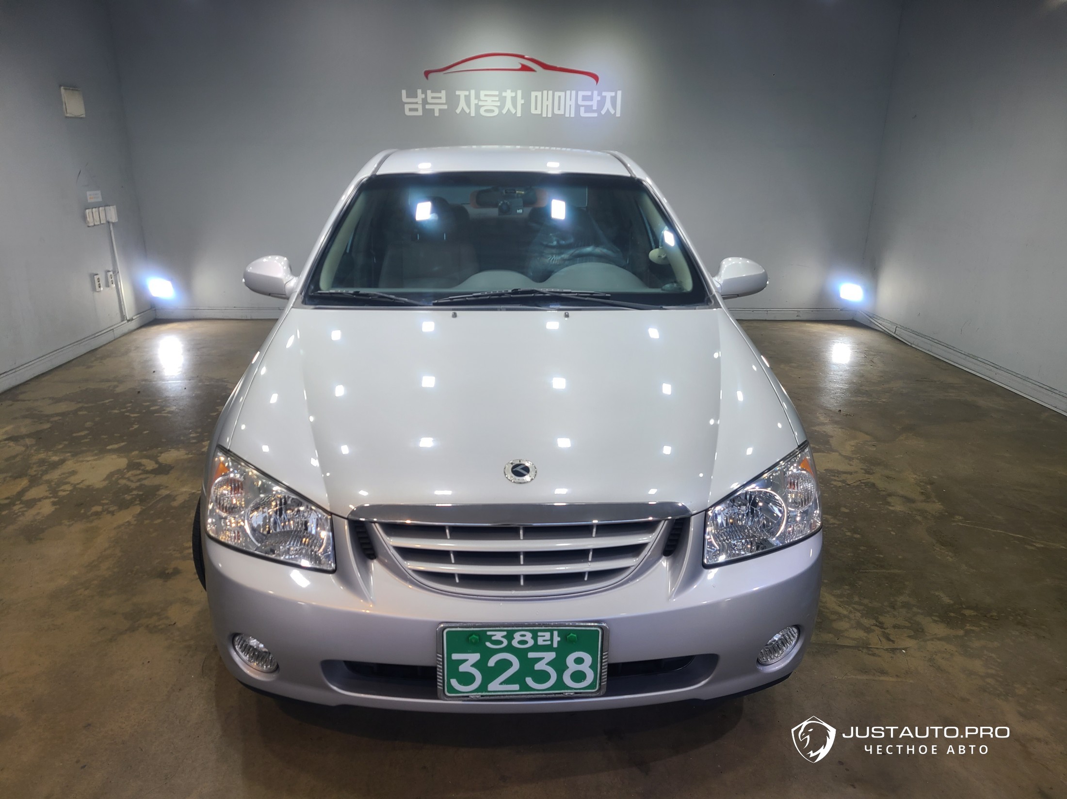 Автомобиль Kia Cerato