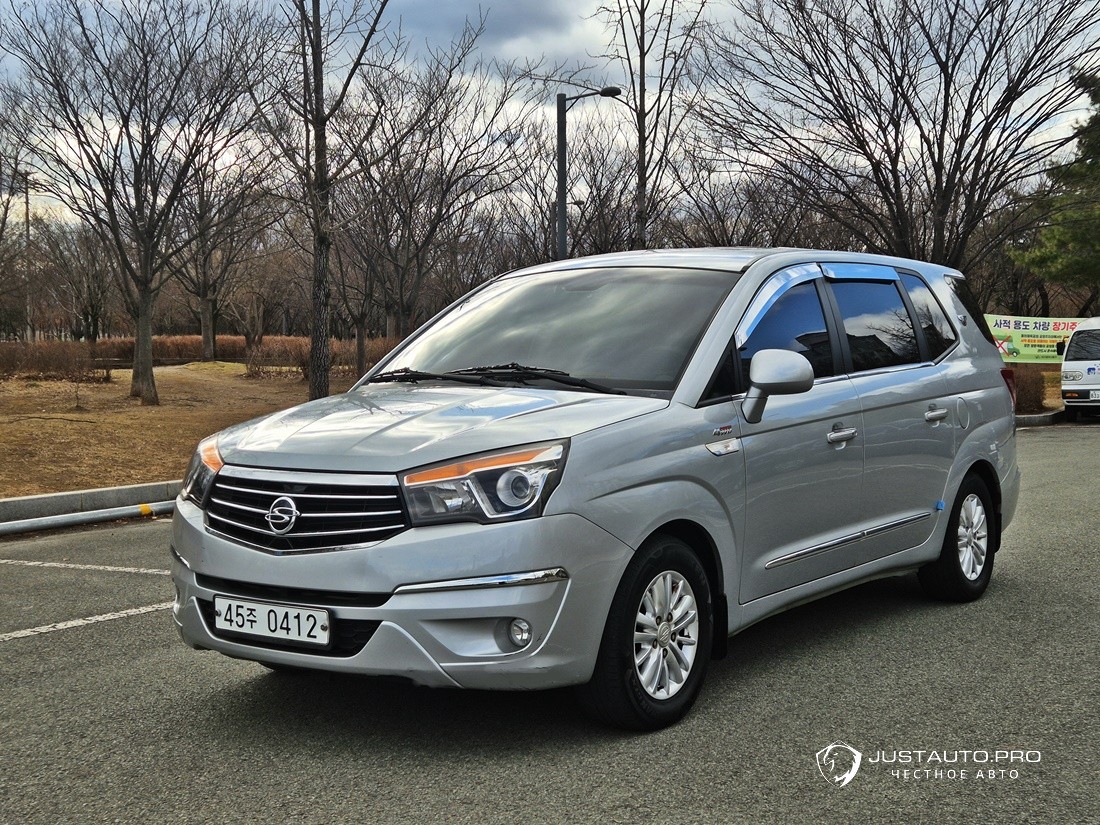 Автомобиль KG_Mobility_Ssangyong KORANDO
