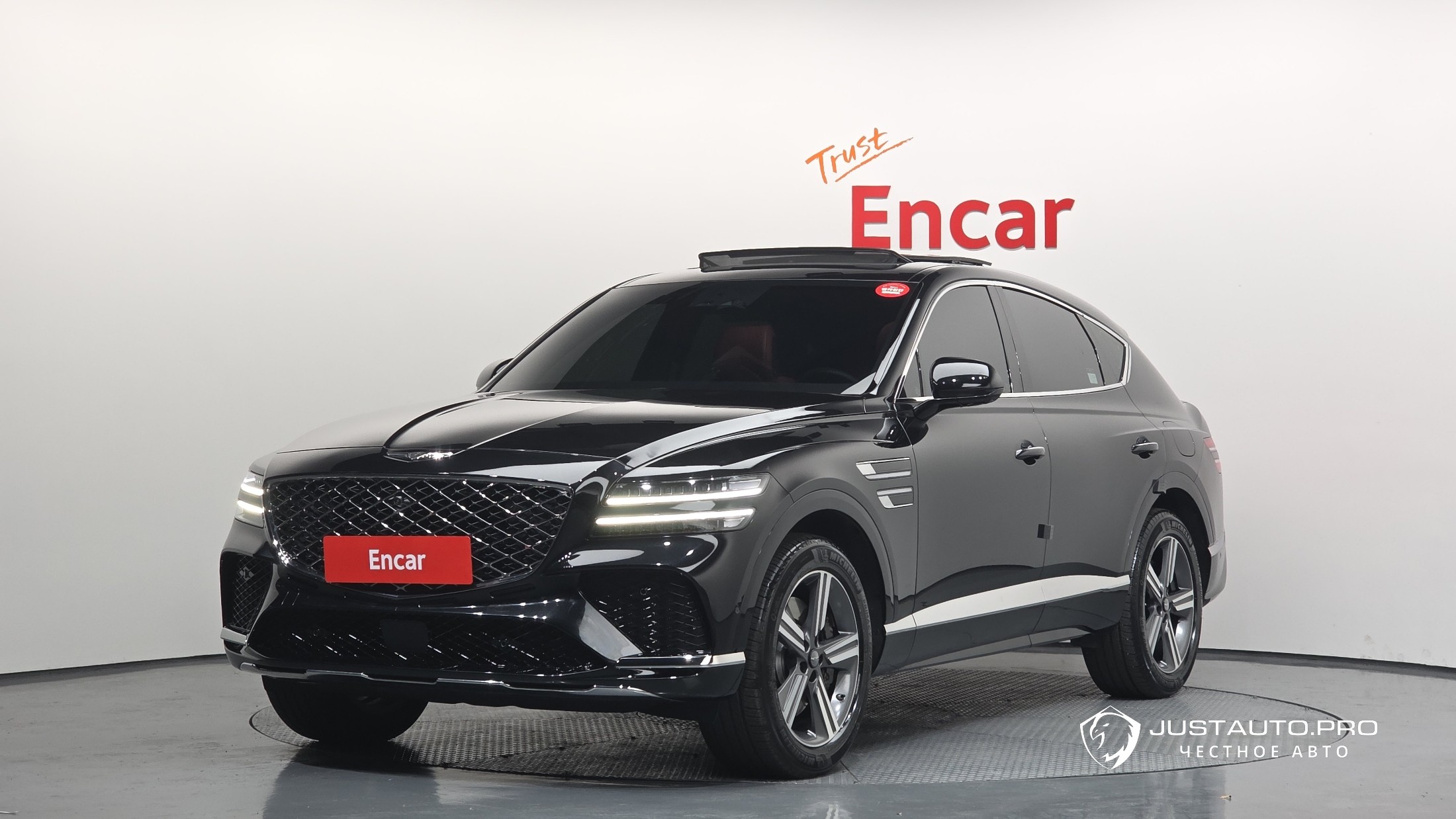 Автомобиль Genesis GV80