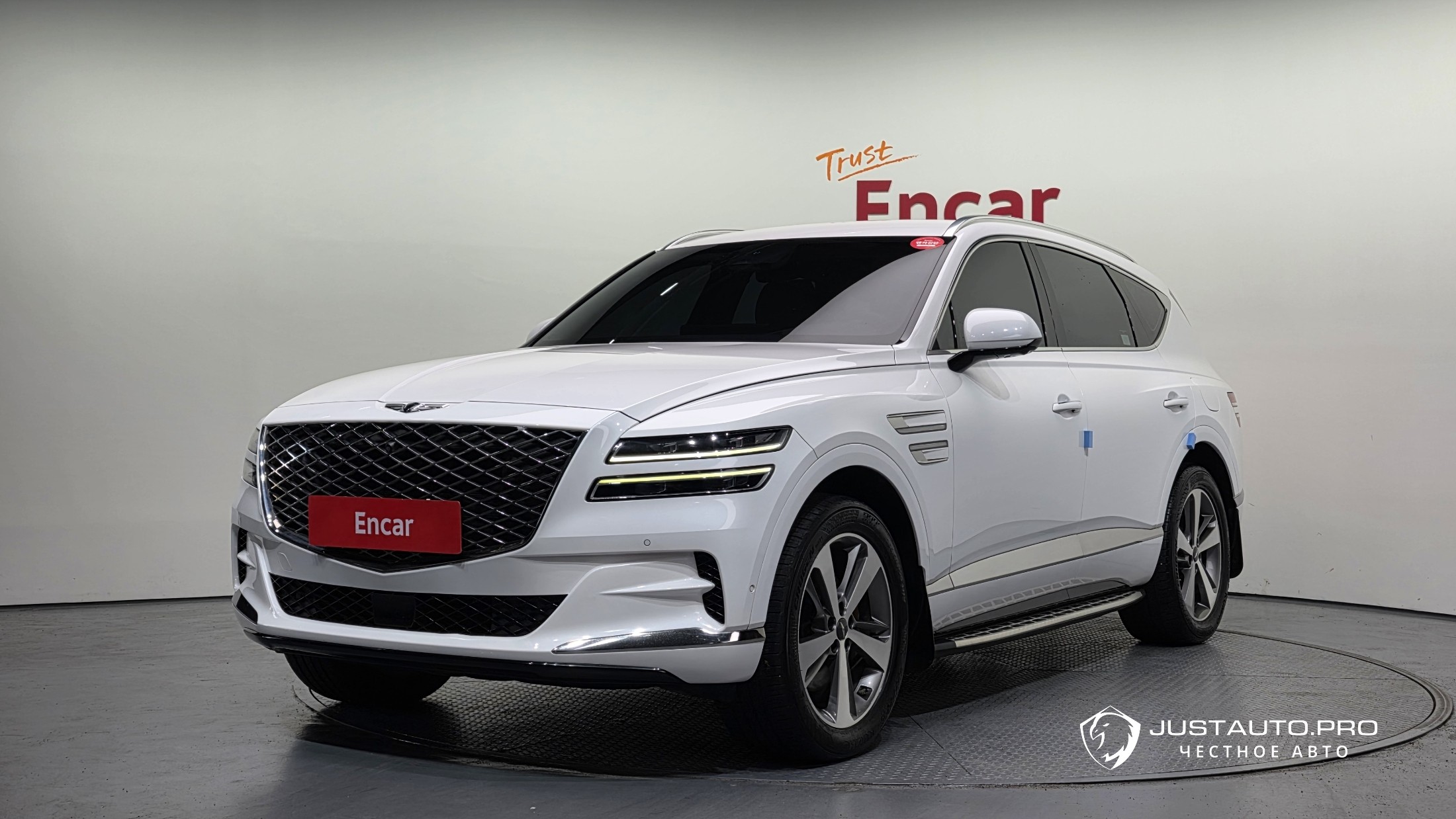 Автомобиль Genesis GV80