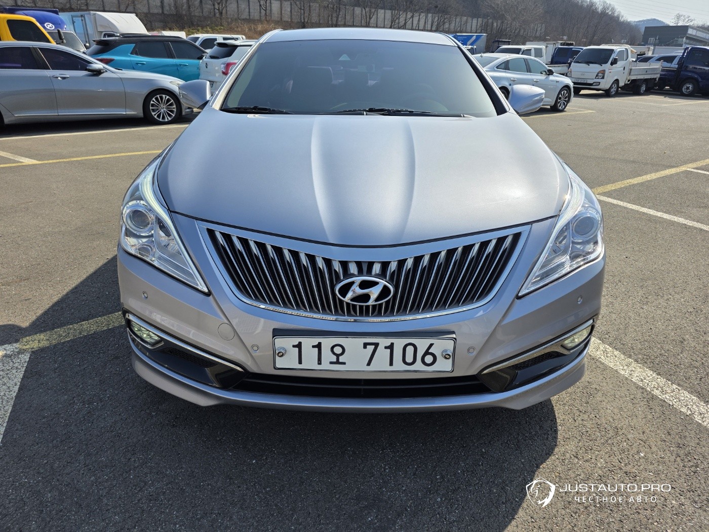 Автомобиль Hyundai Grandeur