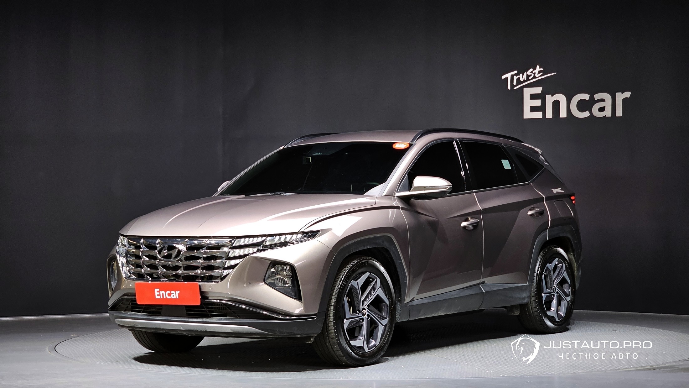 Автомобиль Hyundai Tucson
