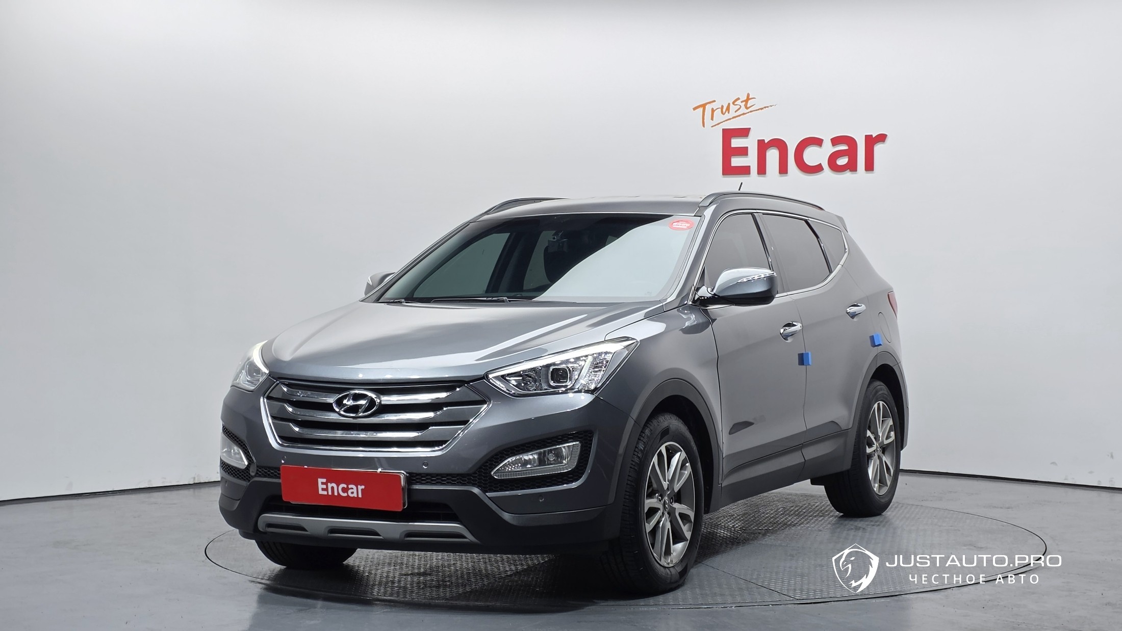 Автомобиль Hyundai Santafe