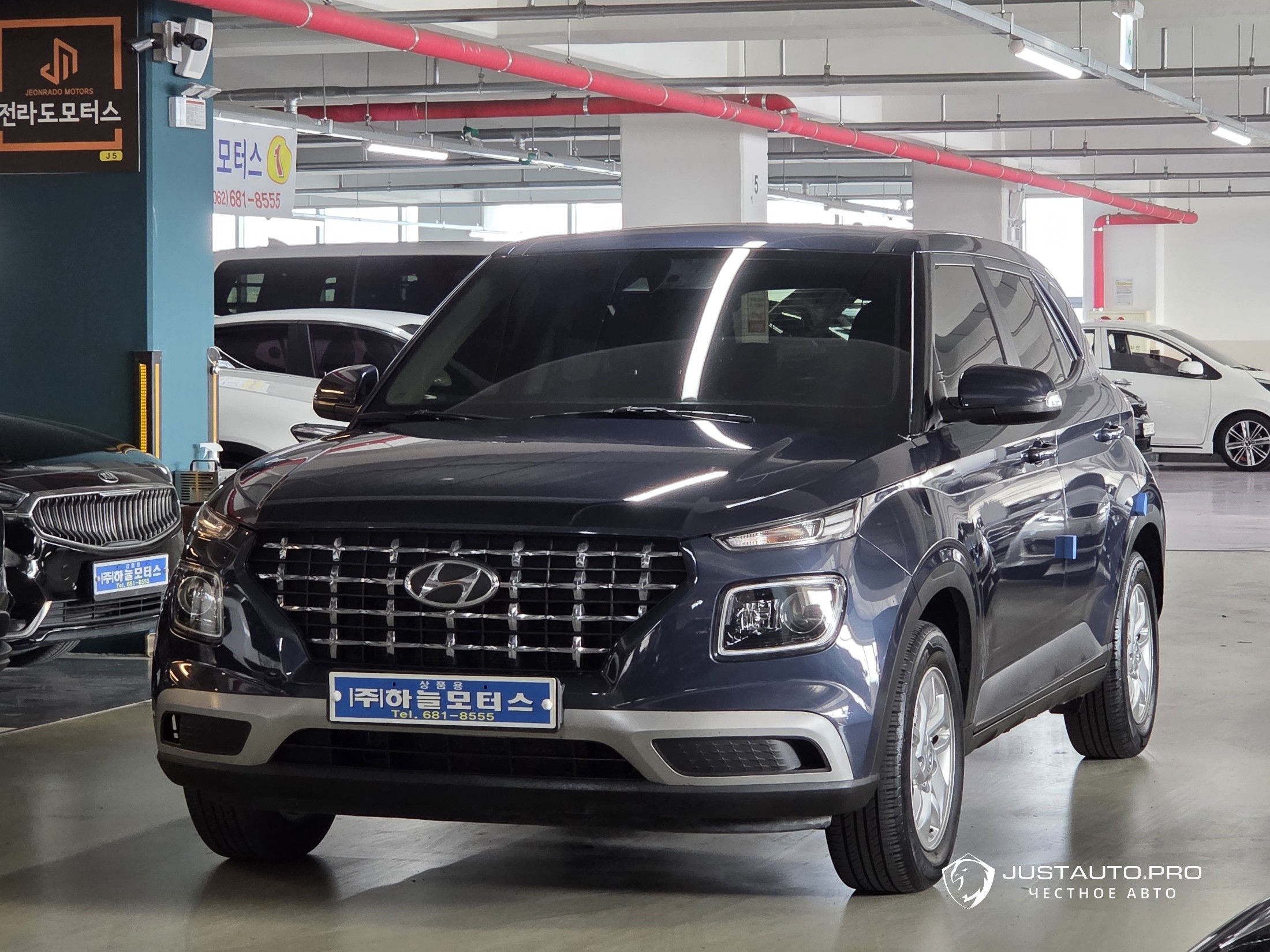 Автомобиль Hyundai Venue