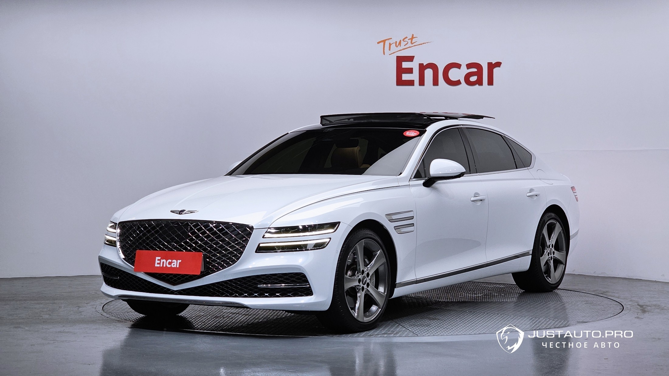 Автомобиль Genesis G80