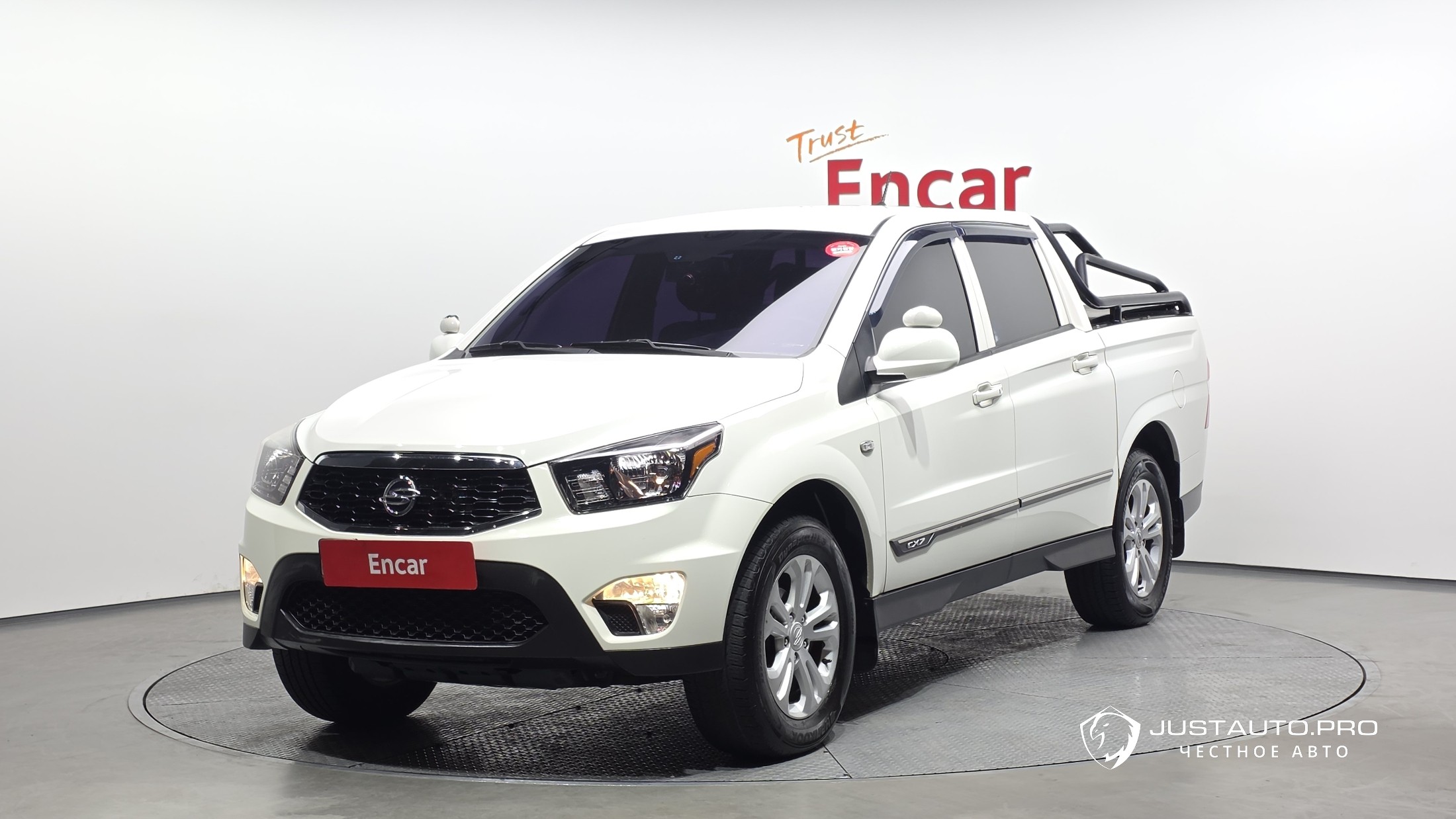 Автомобиль KG_Mobility_Ssangyong KORANDO