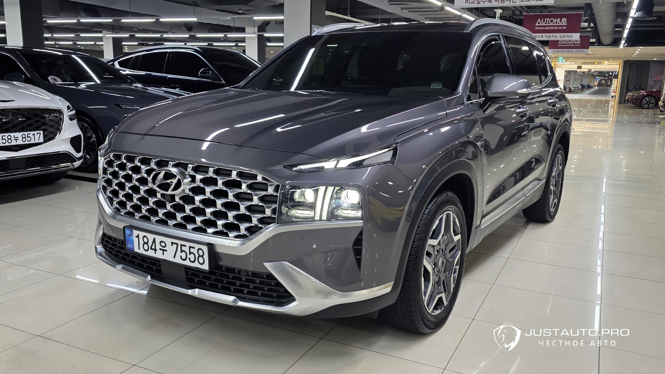 Автомобиль Hyundai Santafe