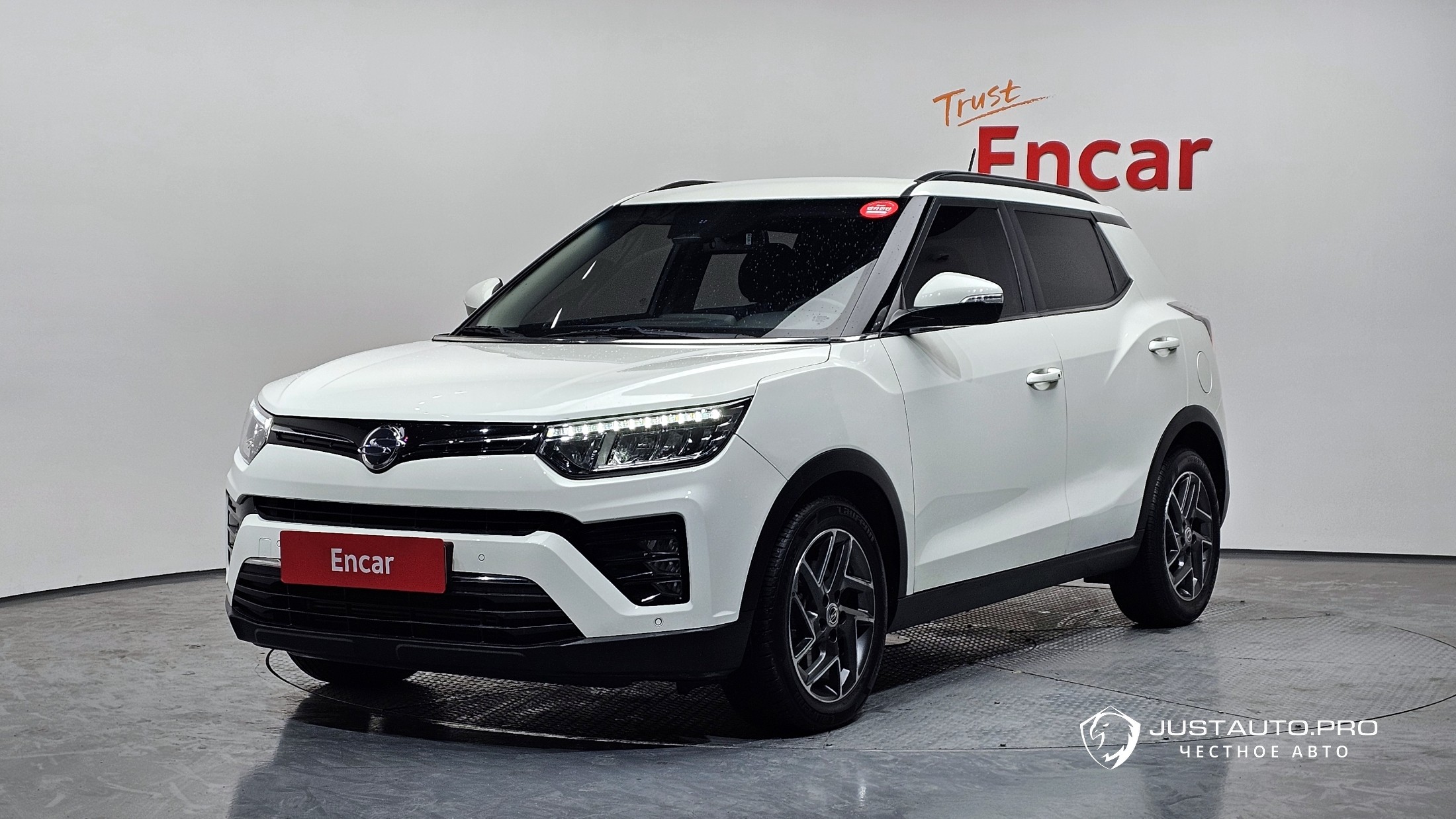 Автомобиль KG_Mobility_Ssangyong TIBOLI