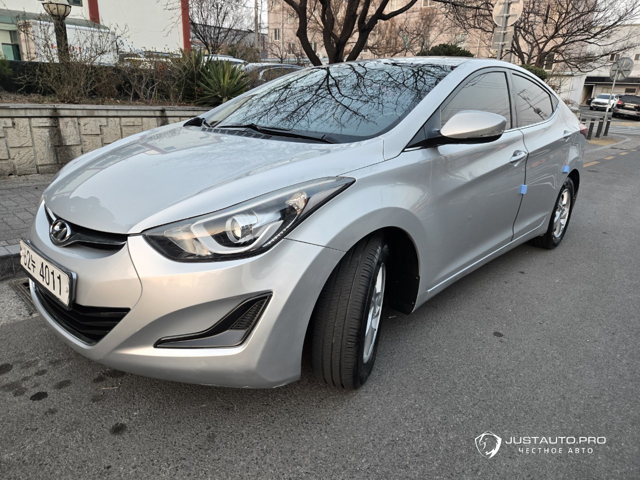 Автомобиль Hyundai AVANTE