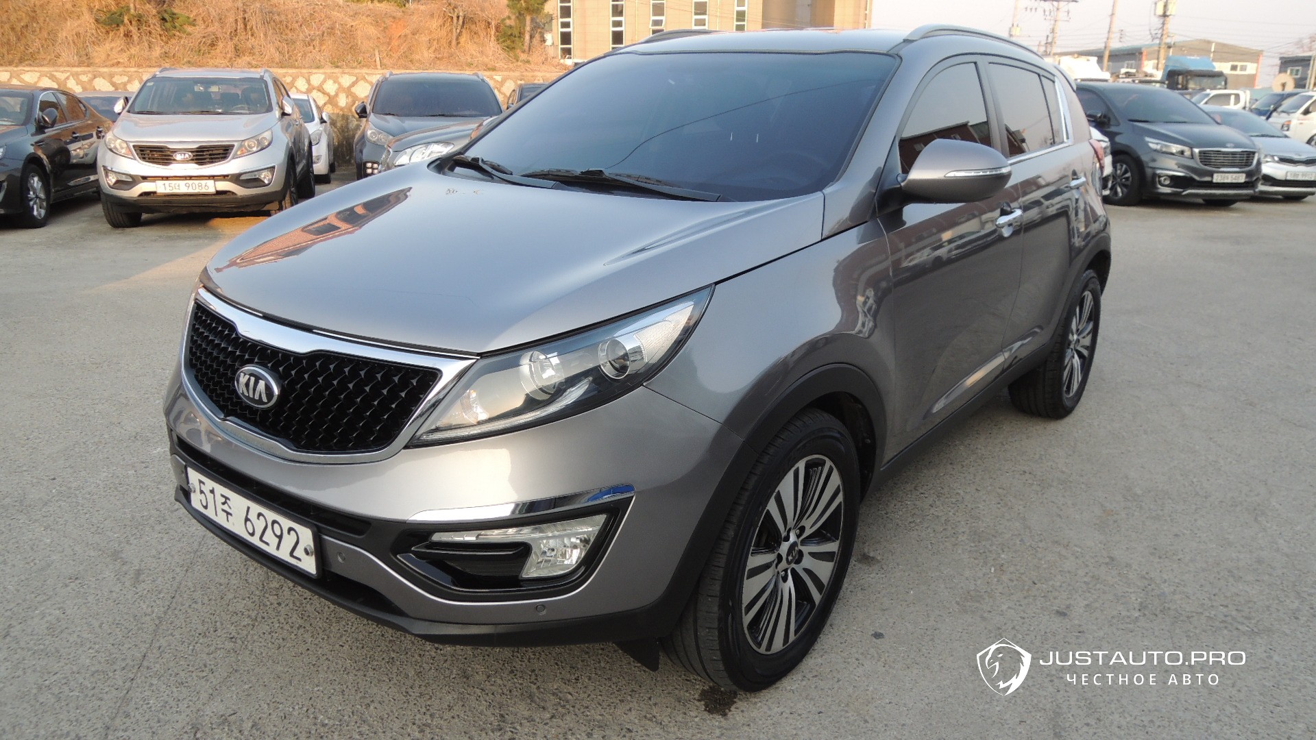 Автомобиль Kia Sportage