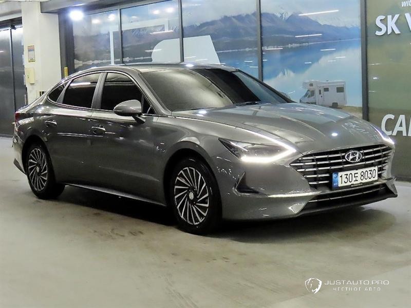 Автомобиль Hyundai Sonata