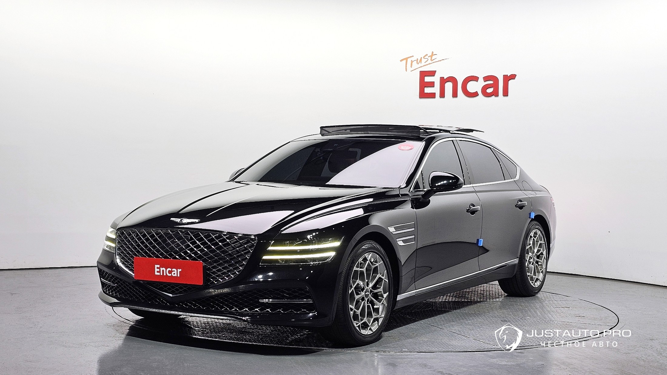 Автомобиль Genesis G80