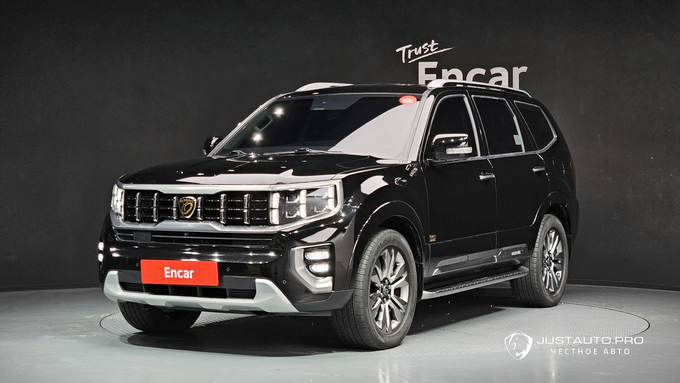 Автомобиль Kia Mohave