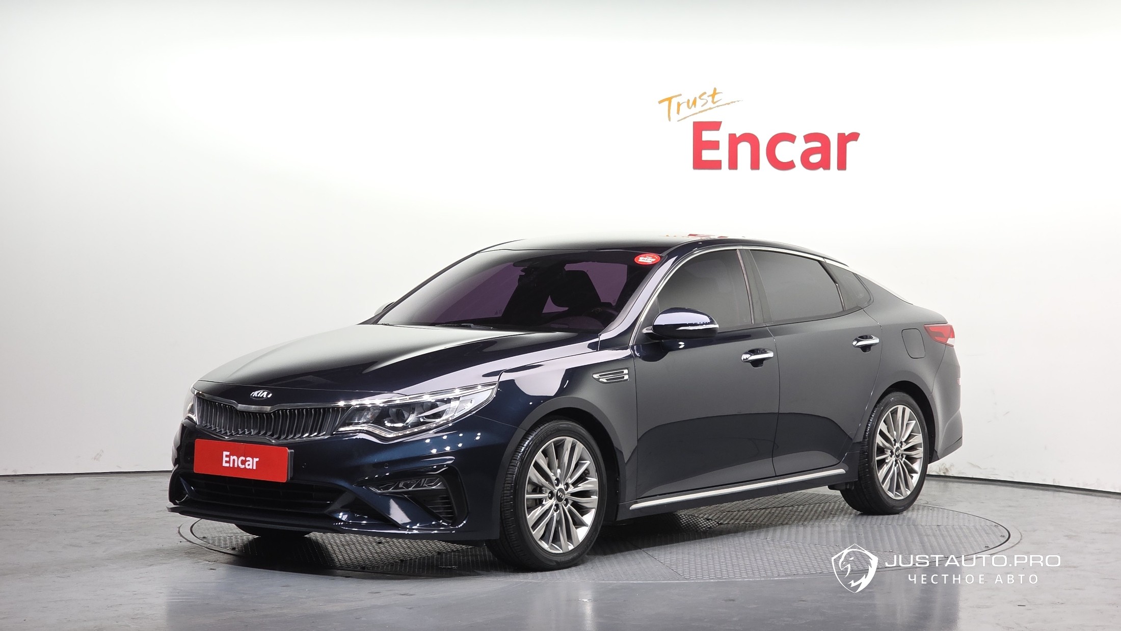 Автомобиль Kia K5