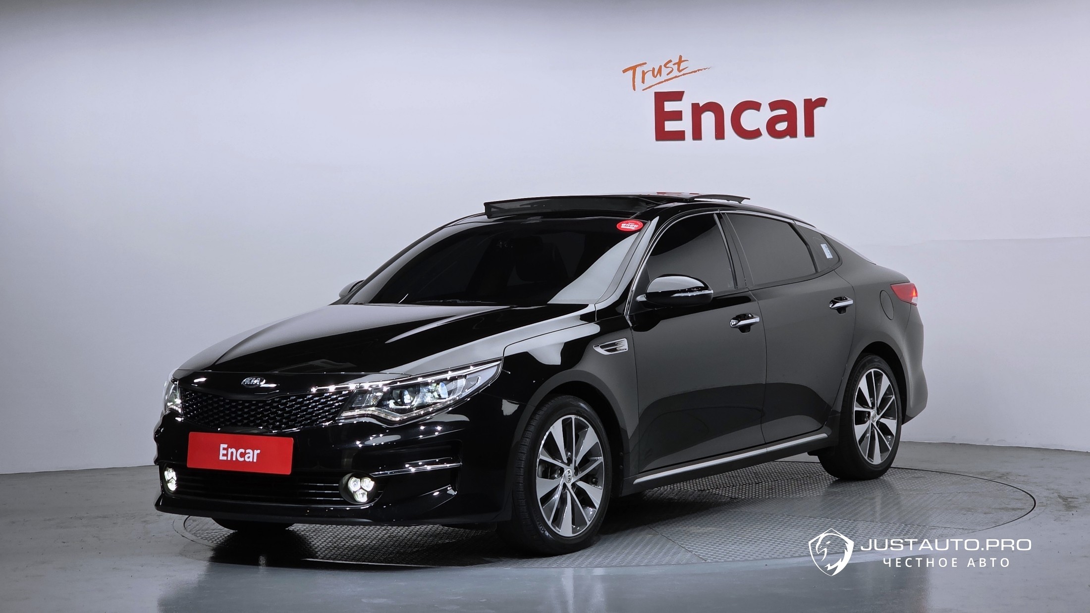 Автомобиль Kia K5