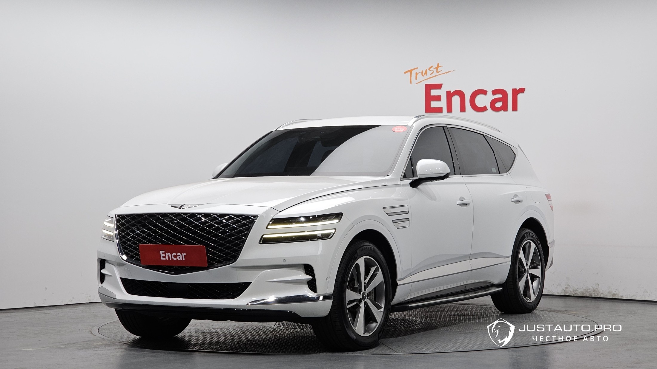 Автомобиль Genesis GV80