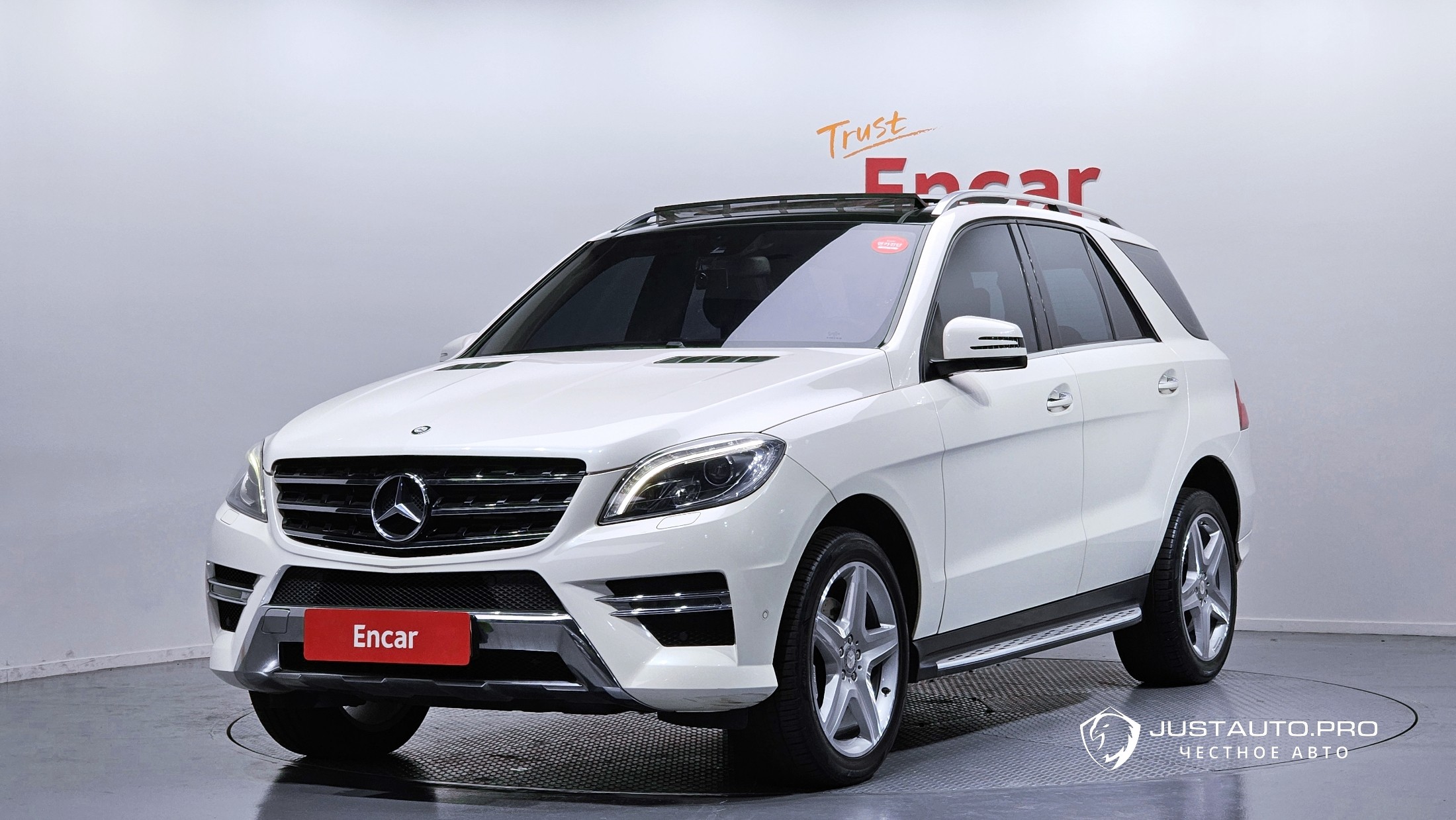 Автомобиль Mercedes-Benz M-class