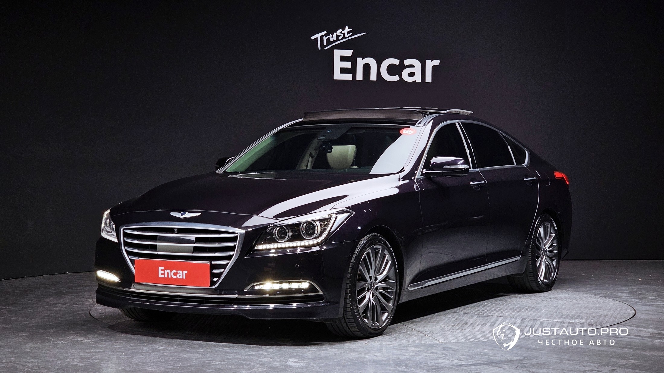 Автомобиль Hyundai Genesis